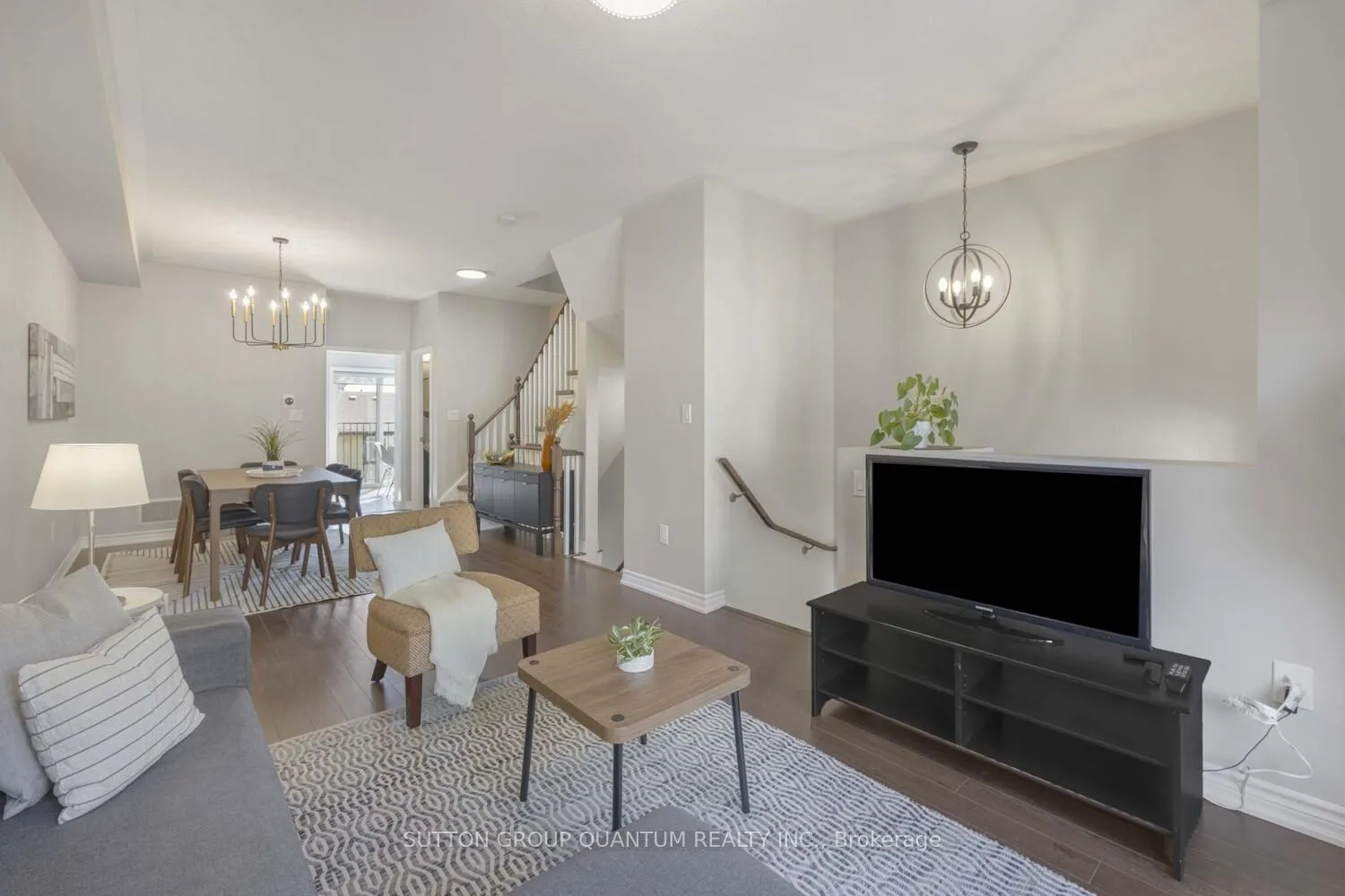 Photo 2 of Unit #38, 1250 St Martins Drive, Pickering, Bay Ridges — HOMEH