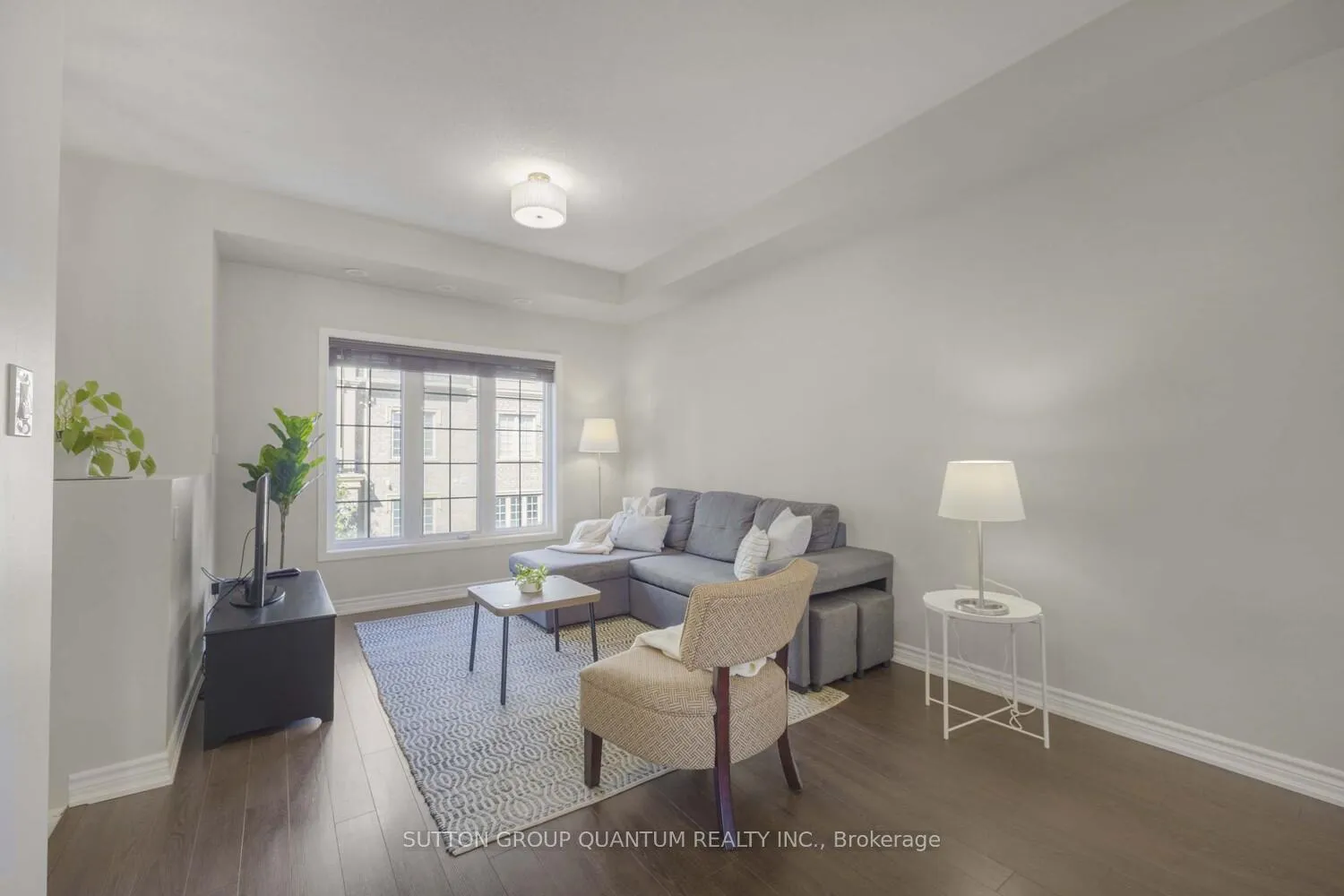 Photo 4 of Unit #38, 1250 St Martins Drive, Pickering, Bay Ridges — HOMEH