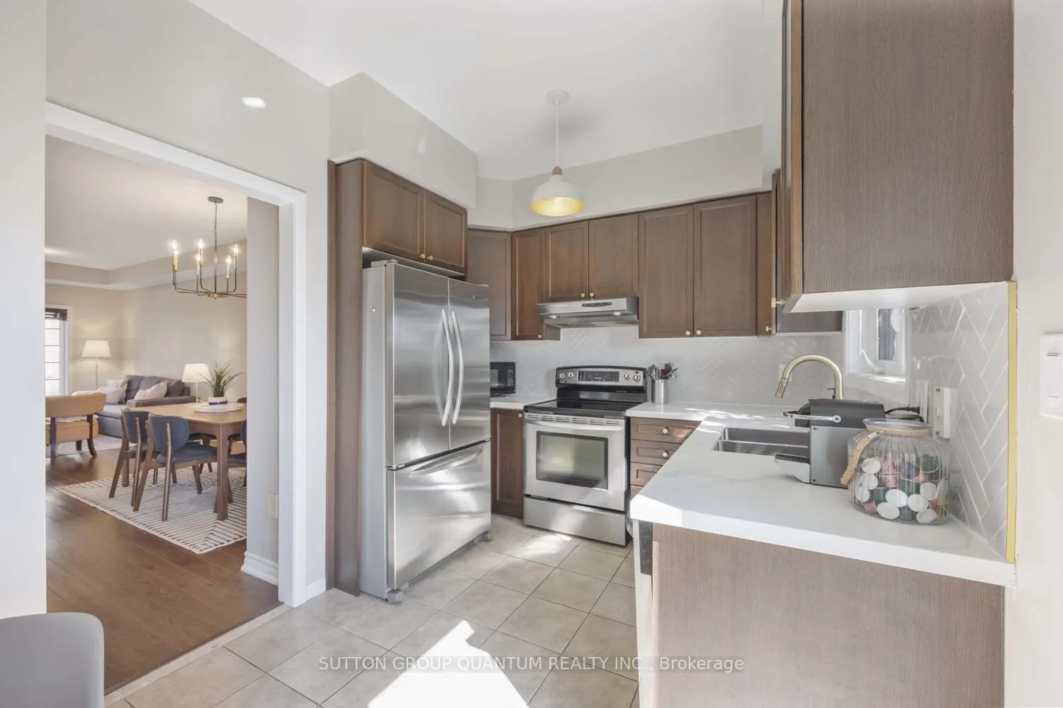 Photo 10 of Unit #38, 1250 St Martins Drive, Pickering, Bay Ridges — HOMEH