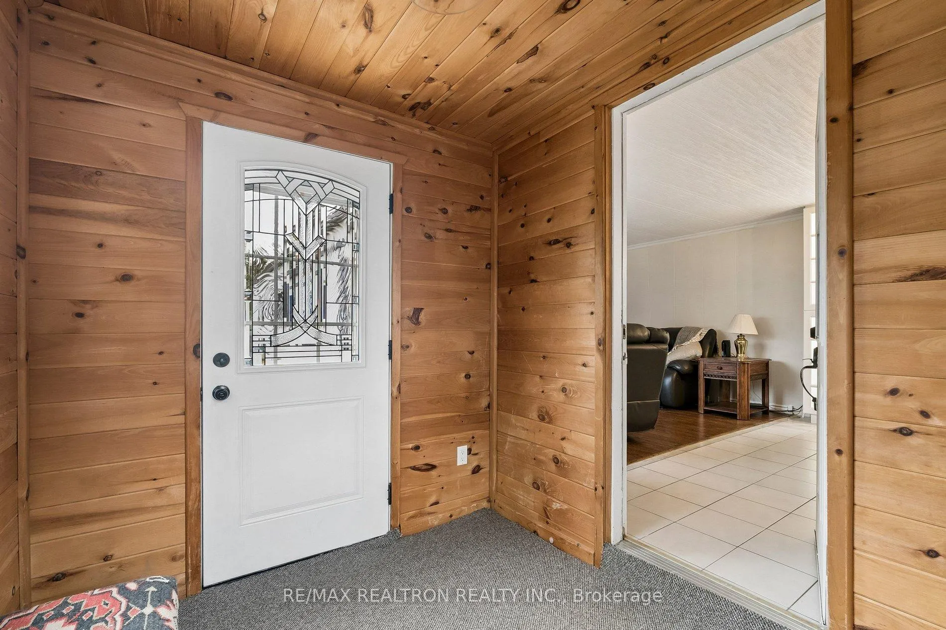 Photo 6 of 10 Pinecrest Circle, Innisfil, Cookstown — HOMEH