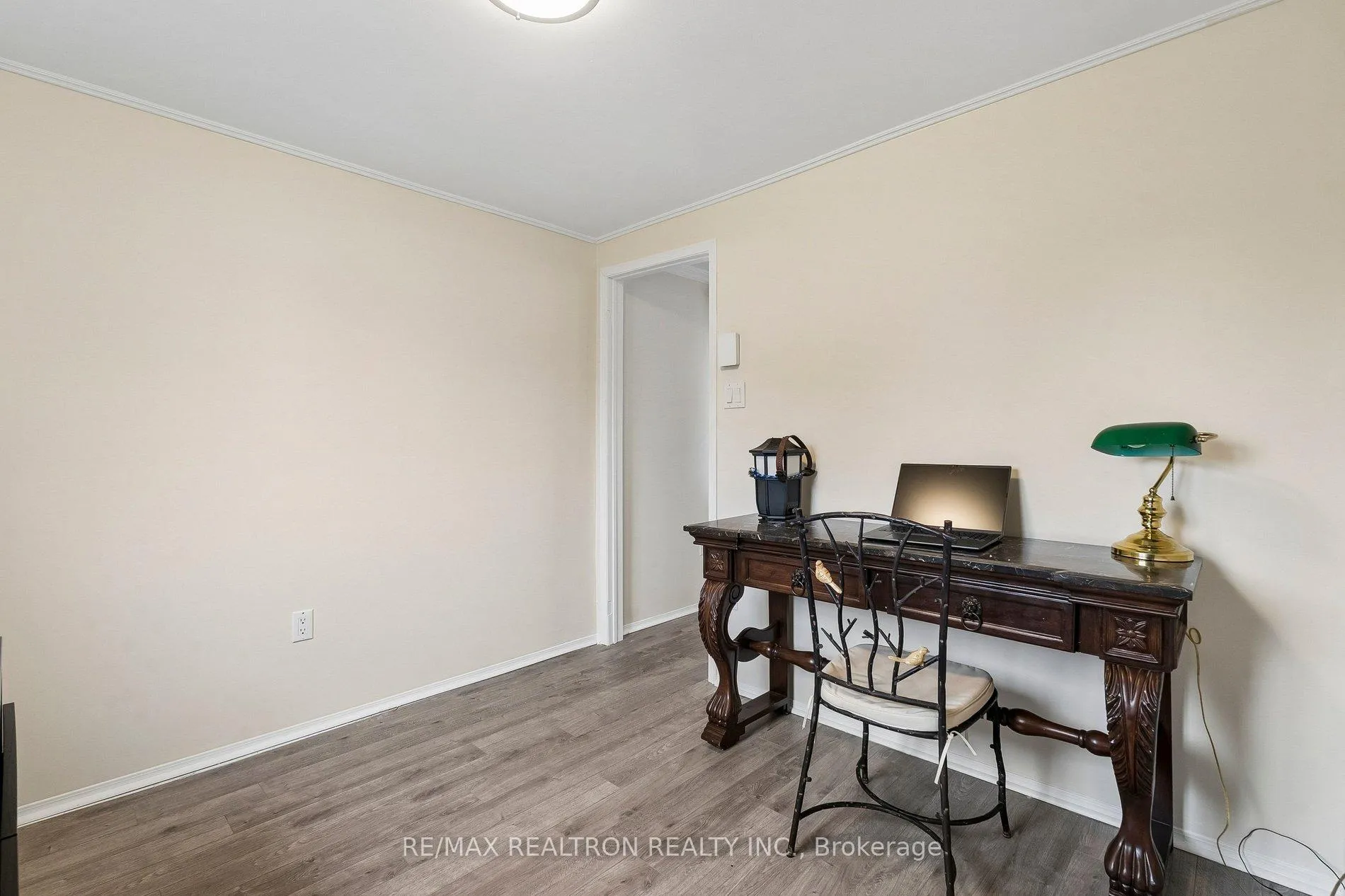 Photo 23 of 10 Pinecrest Circle, Innisfil, Cookstown — HOMEH