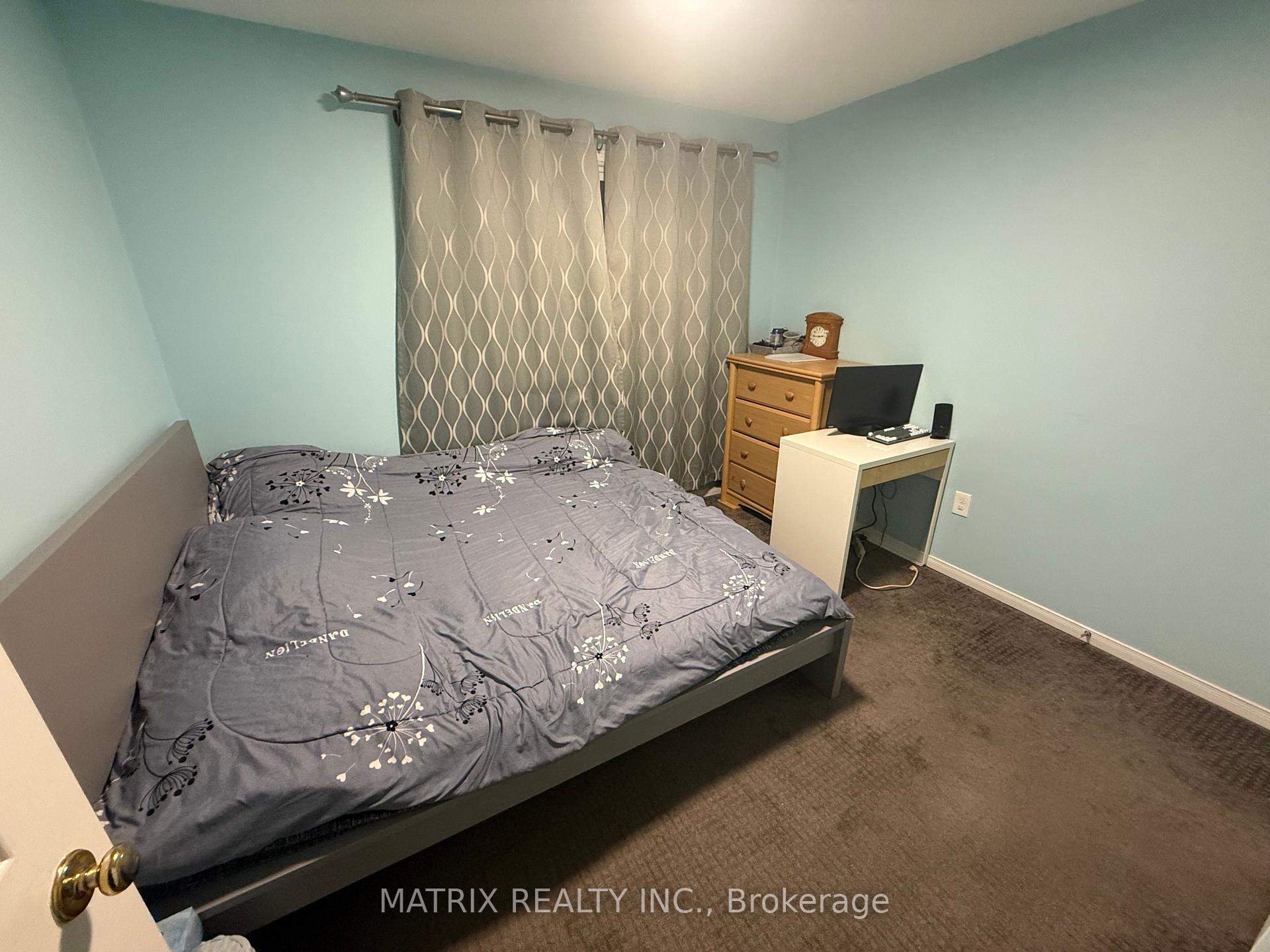 Photo 25 of Unit B, 1602 Middleton Street, Pickering, Brock Ridge — HOMEH