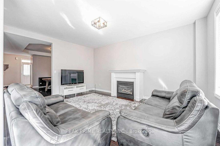 Photo 4 of 140 Savoline Boulevard S, Milton, Scott — HOMEH