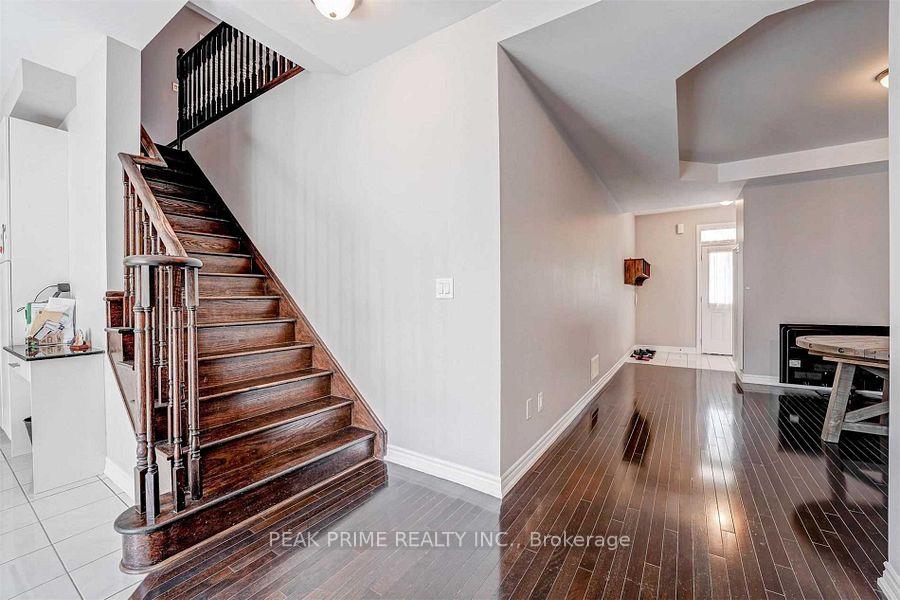 Photo 13 of 140 Savoline Boulevard S, Milton, Scott — HOMEH