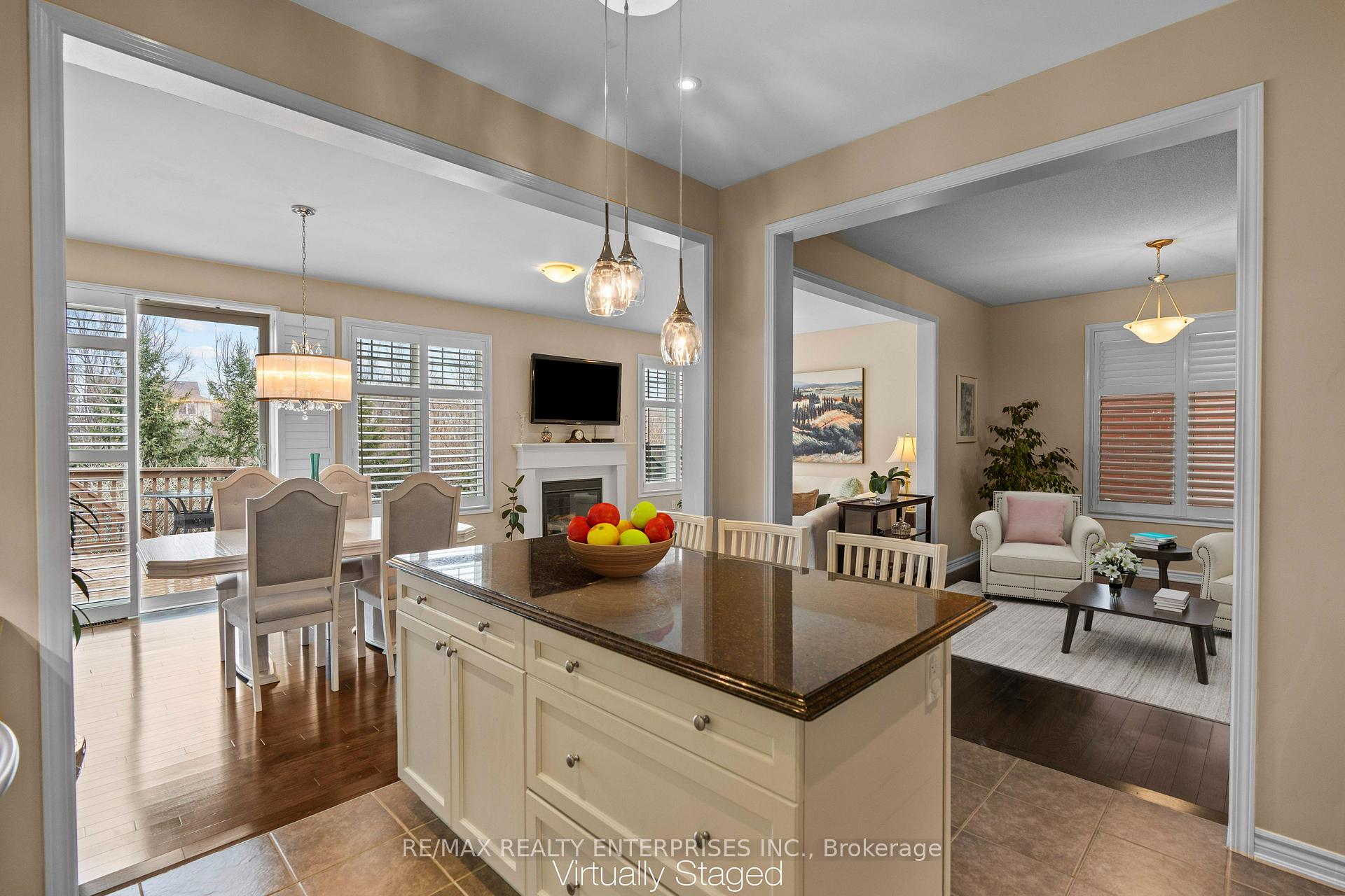 Photo 6 of 1005 Tock Close, Milton, Willmott — HOMEH