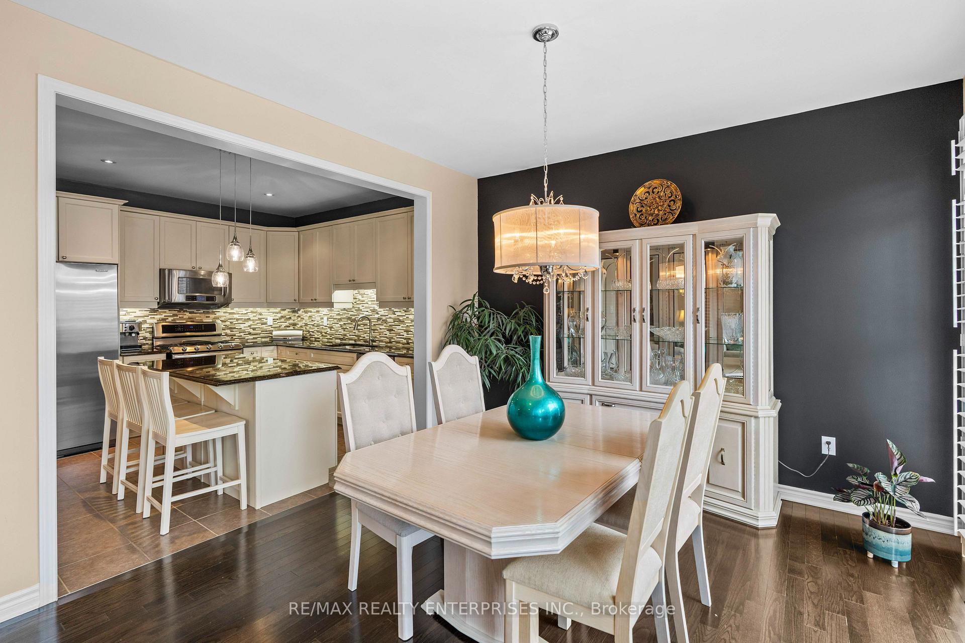 Photo 7 of 1005 Tock Close, Milton, Willmott — HOMEH