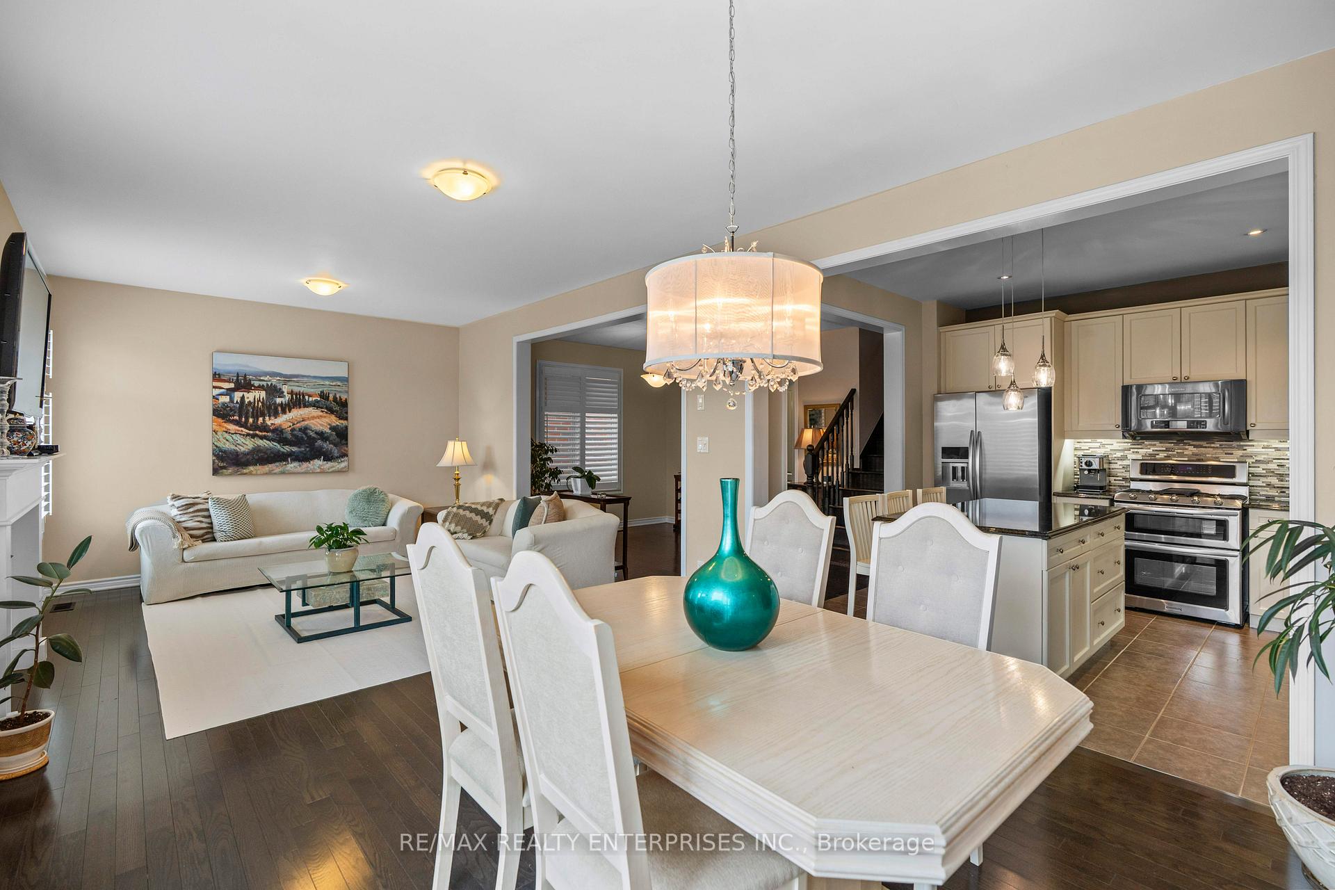 Photo 8 of 1005 Tock Close, Milton, Willmott — HOMEH