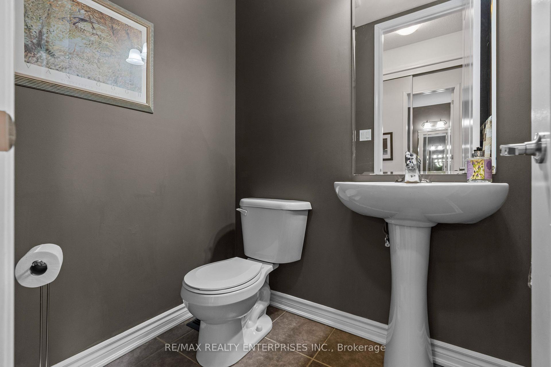 Photo 19 of 1005 Tock Close, Milton, Willmott — HOMEH