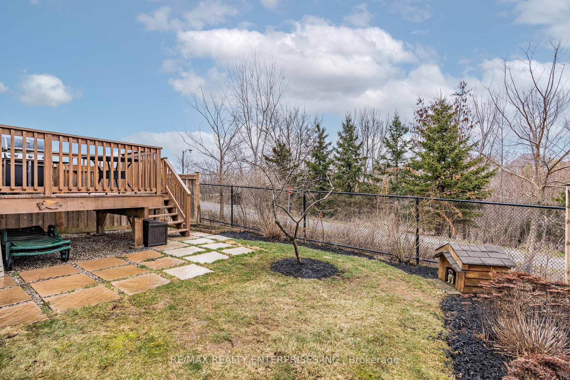 Photo 33 of 1005 Tock Close, Milton, Willmott — HOMEH