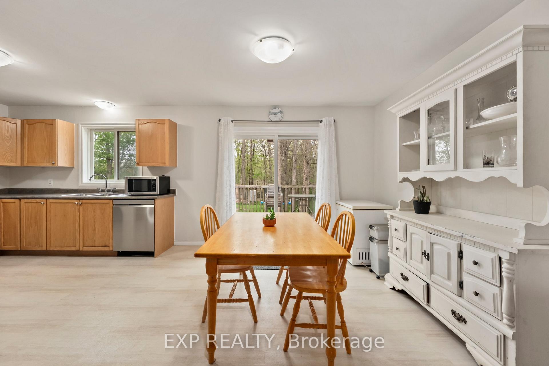 Photo 10 of 3995 Woodland Drive, Ramara, Rural Ramara — HOMEH