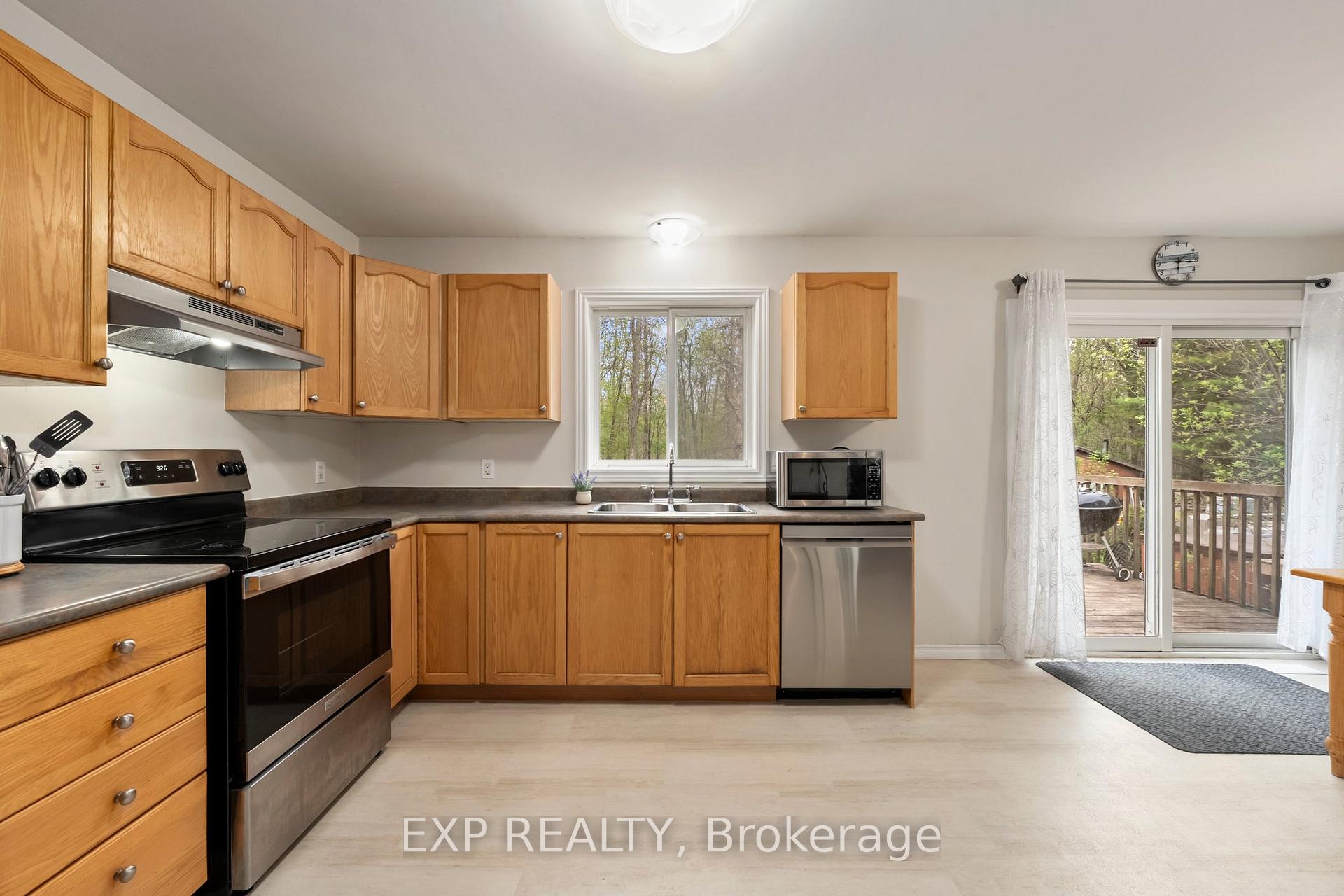Photo 12 of 3995 Woodland Drive, Ramara, Rural Ramara — HOMEH