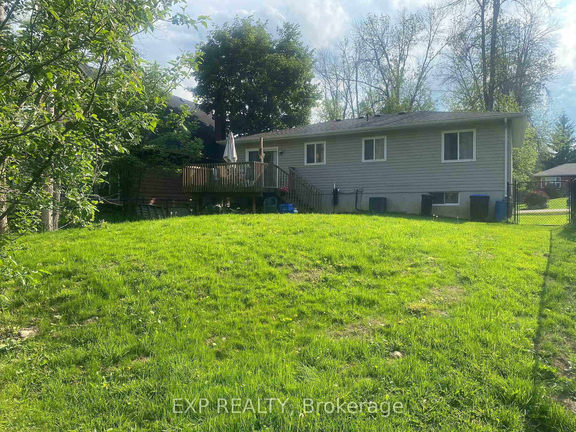 Photo 24 of 3995 Woodland Drive, Ramara, Rural Ramara — HOMEH