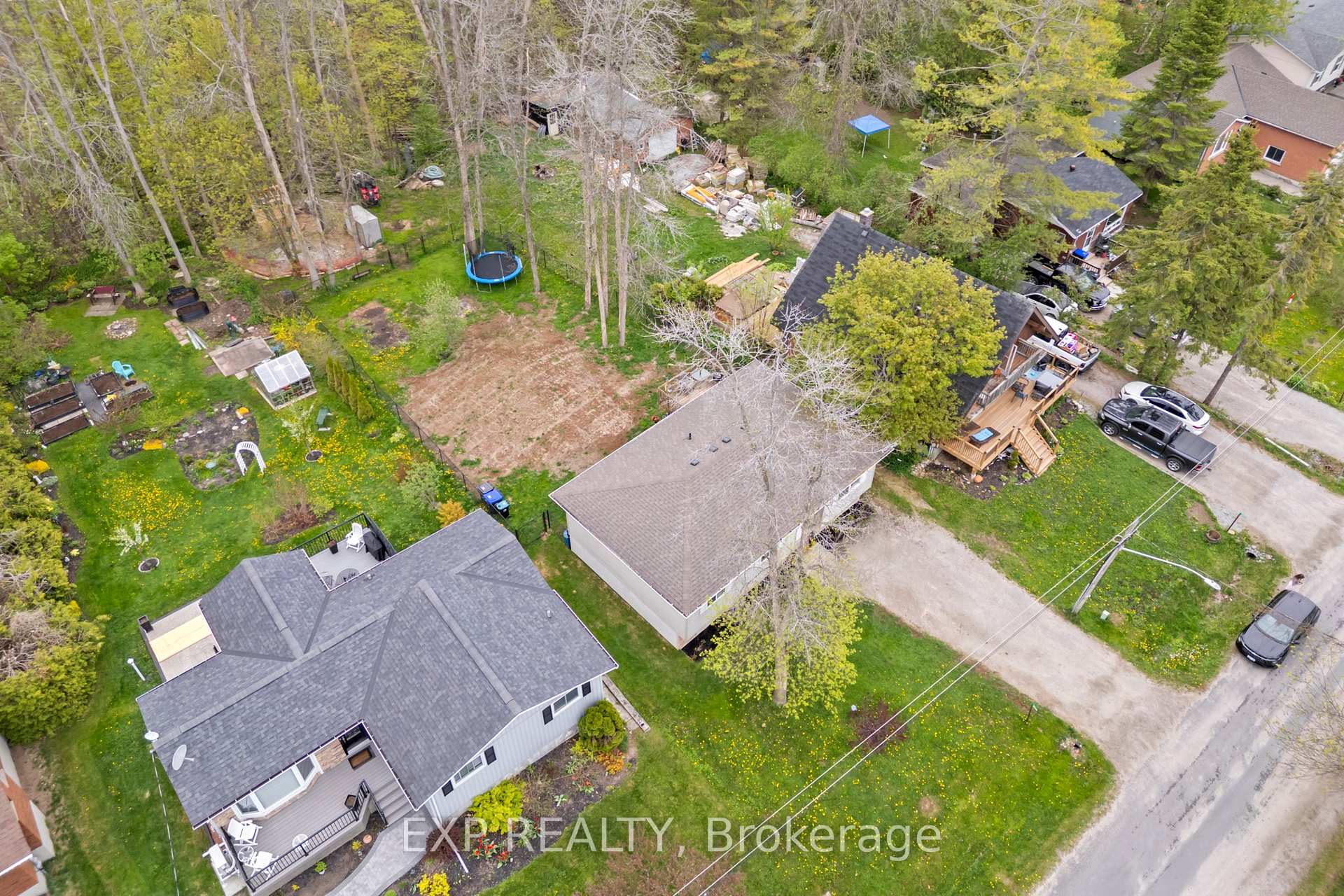 Photo 28 of 3995 Woodland Drive, Ramara, Rural Ramara — HOMEH