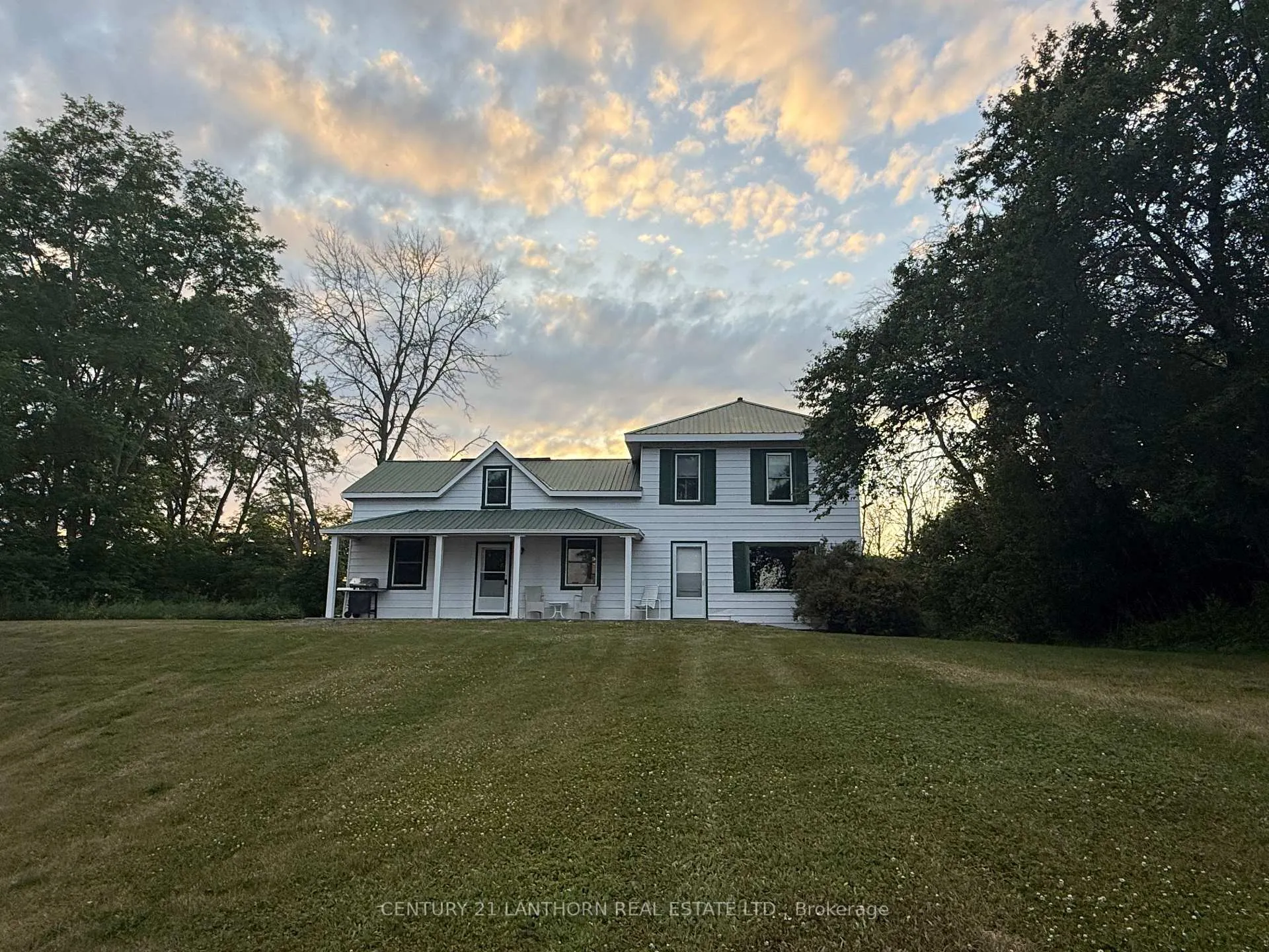 Front of 129 Cressy Lakeside Road