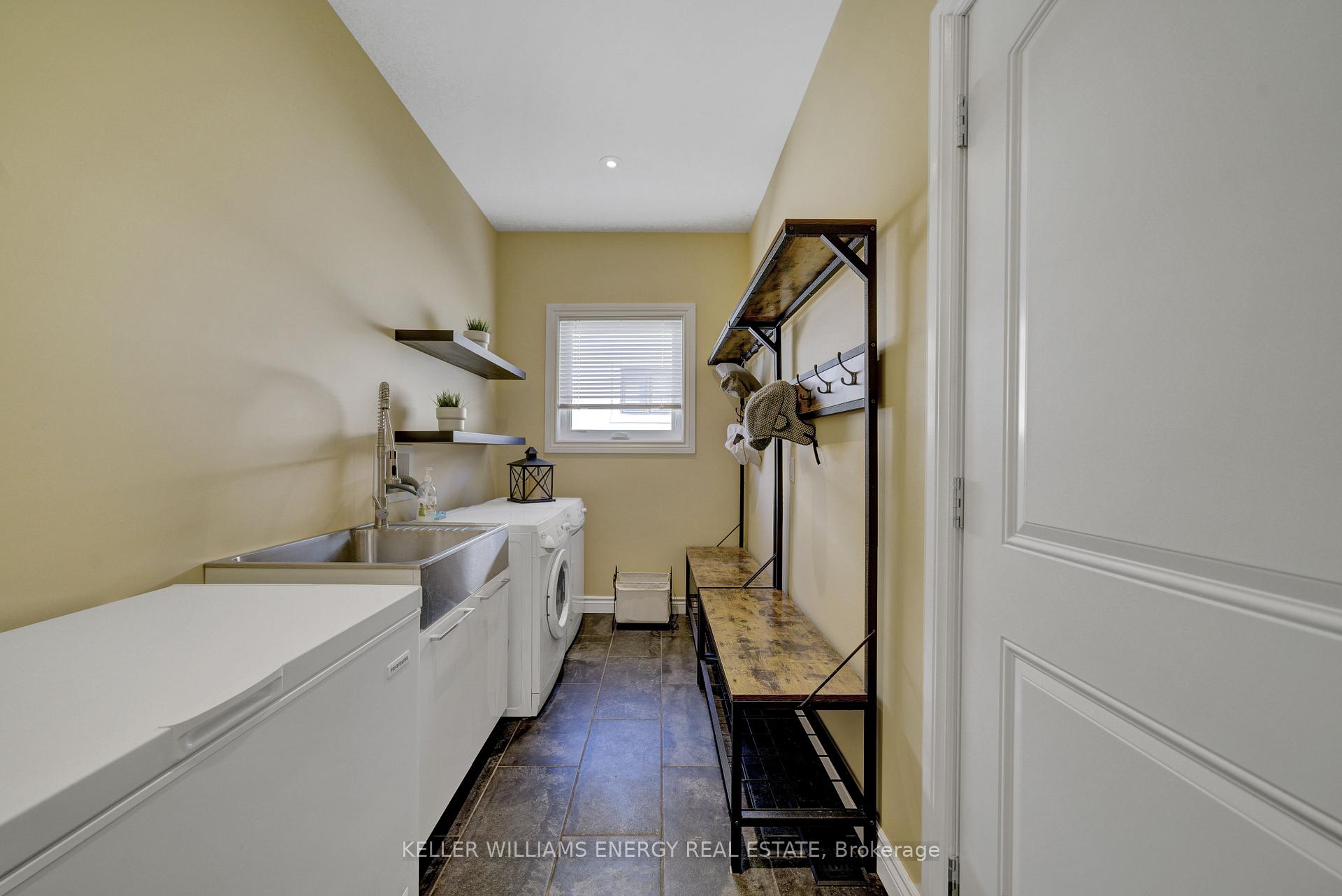 Photo 8 of 4 Prinyers Drive, Prince Edward County, North Marysburg Ward — HOMEH