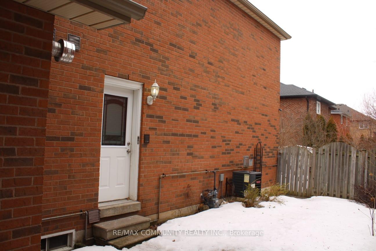 Photo 3 of Unit Bsmt, 1797 Westcreek Drive E, Pickering, Highbush — HOMEH