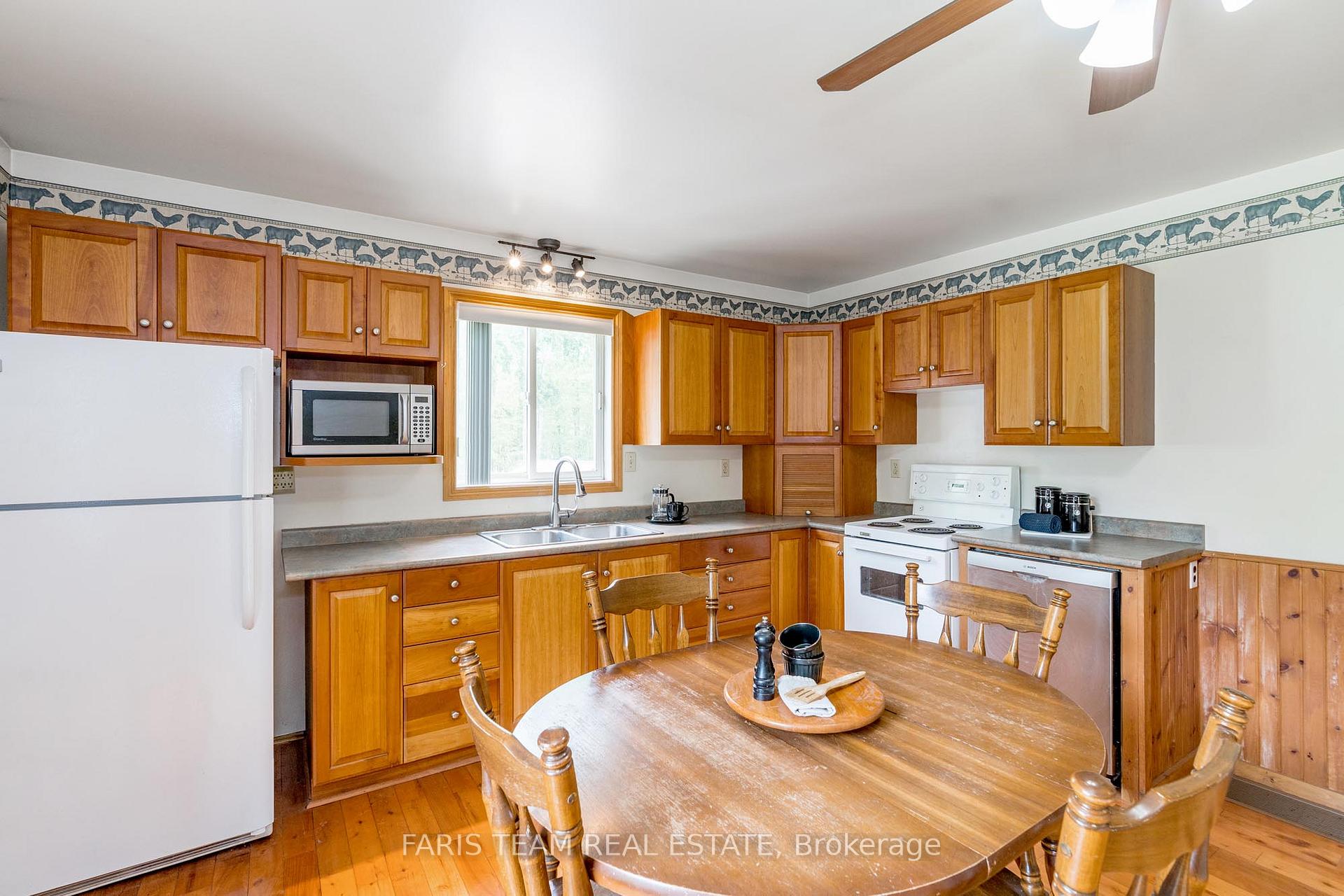 Photo 5 of 5808 Allan Carricks Road, Ramara, Rural Ramara — HOMEH