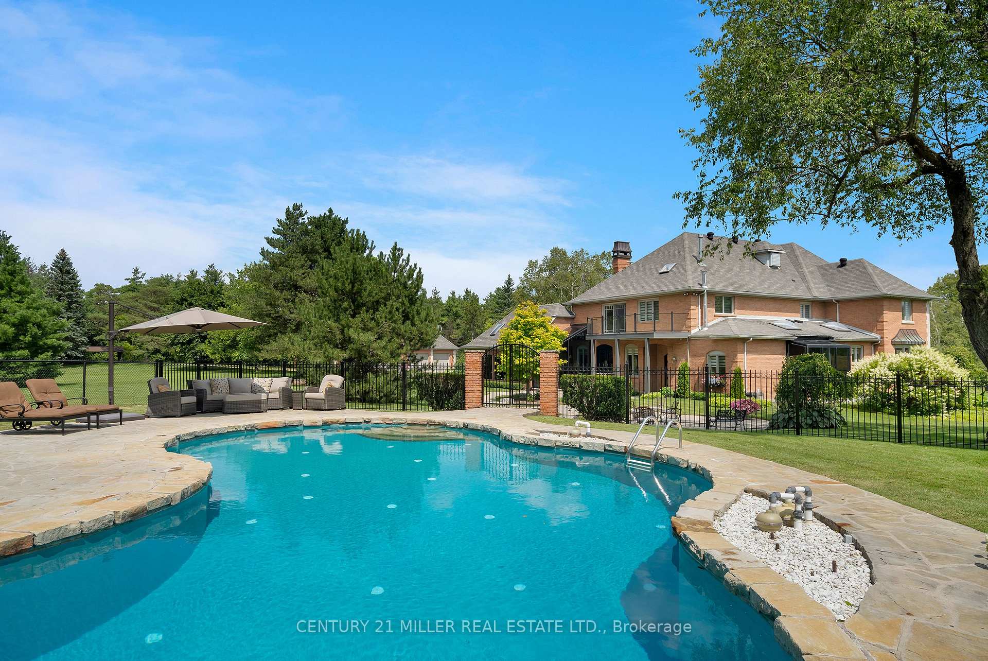 Photo 36 of 4508 Sideroad 10 North, Puslinch, Rural Puslinch West — HOMEH
