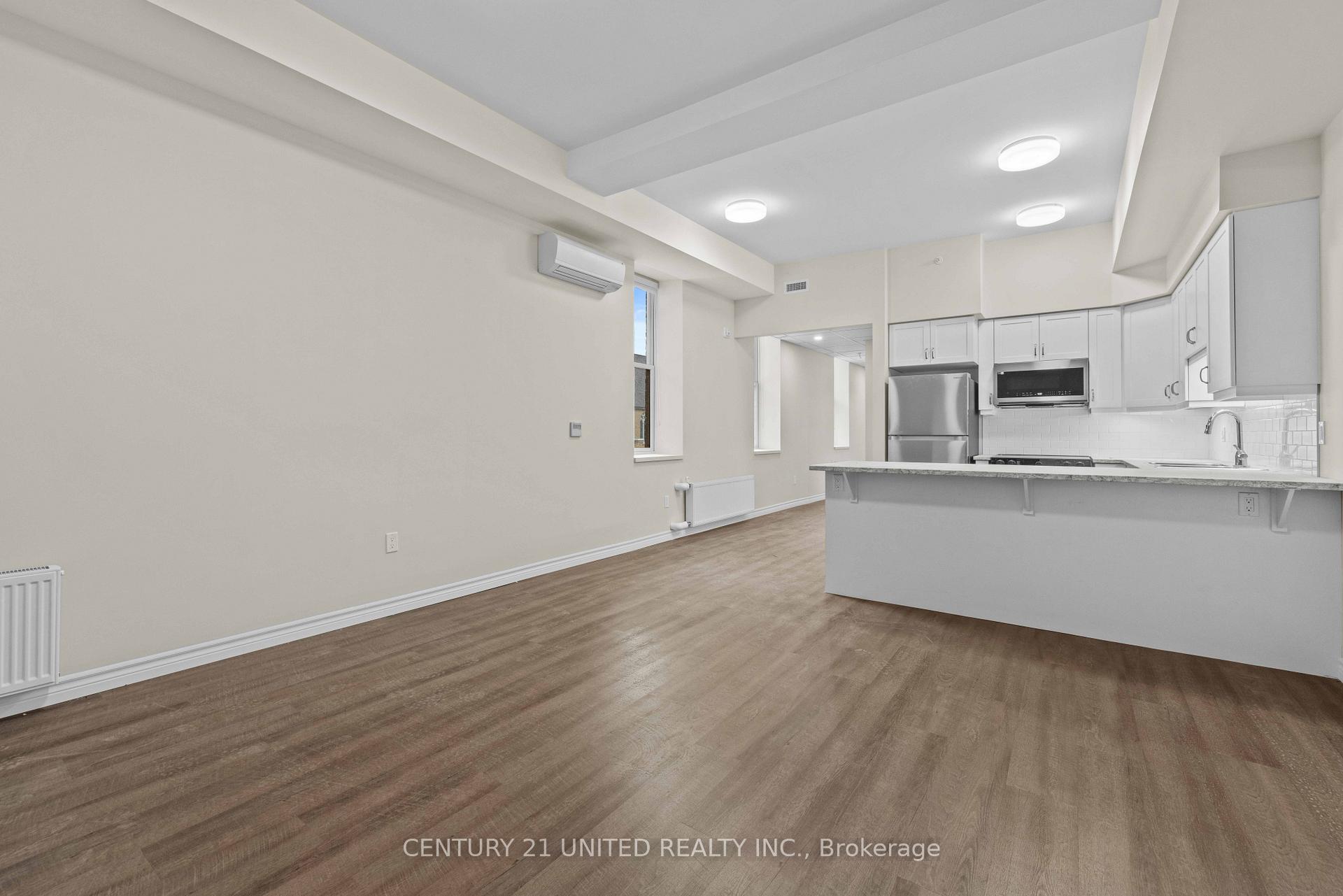 Photo 4 of Unit C309, 1545 Monaghan Road, Peterborough, Town Ward 3 — HOMEH