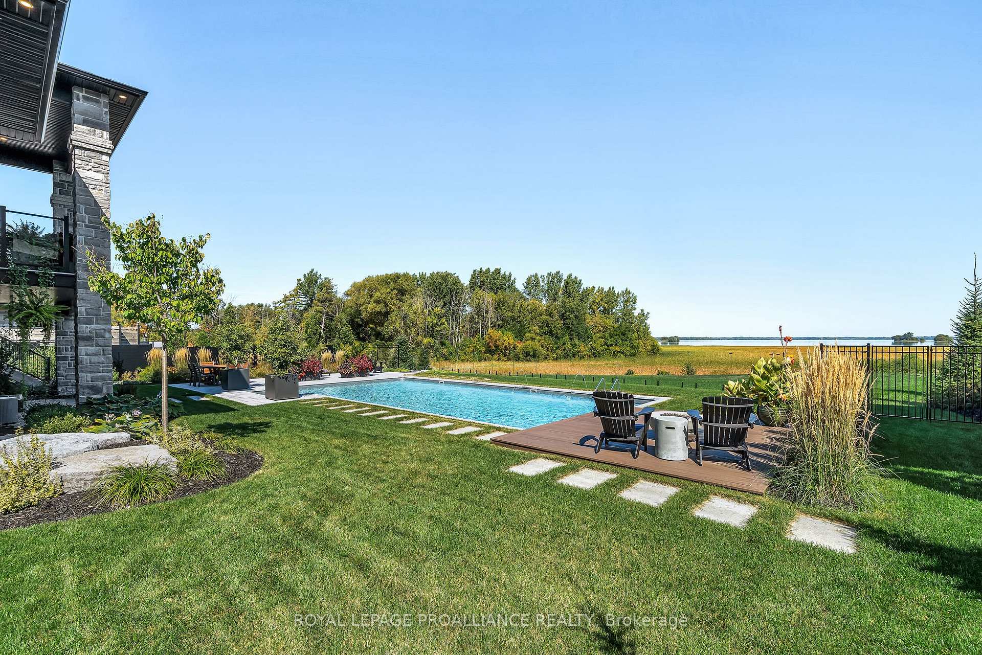 Photo 34 of 77 Navigation Drive, Prince Edward County, Ameliasburg Ward — HOMEH