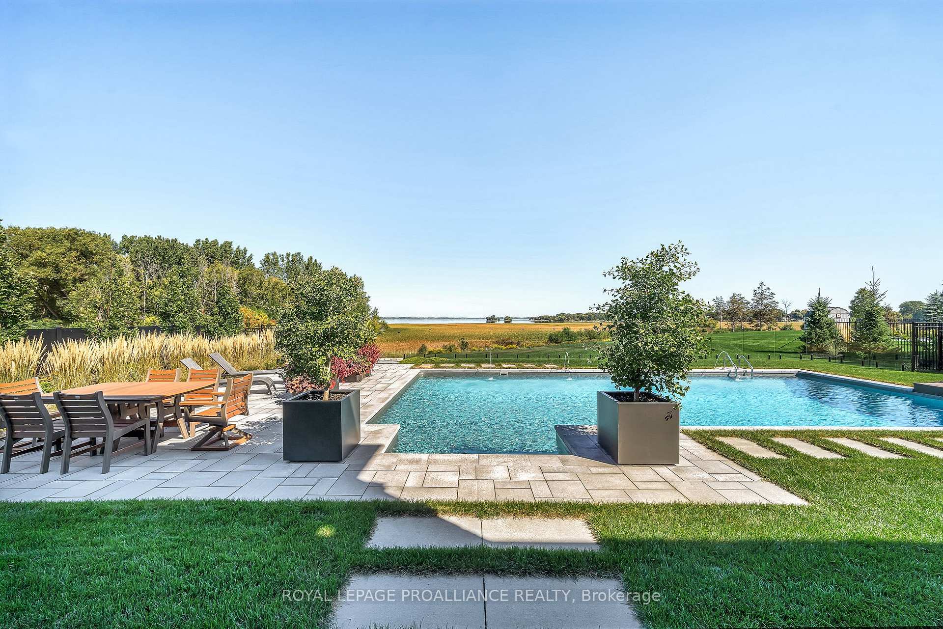 Photo 40 of 77 Navigation Drive, Prince Edward County, Ameliasburg Ward — HOMEH