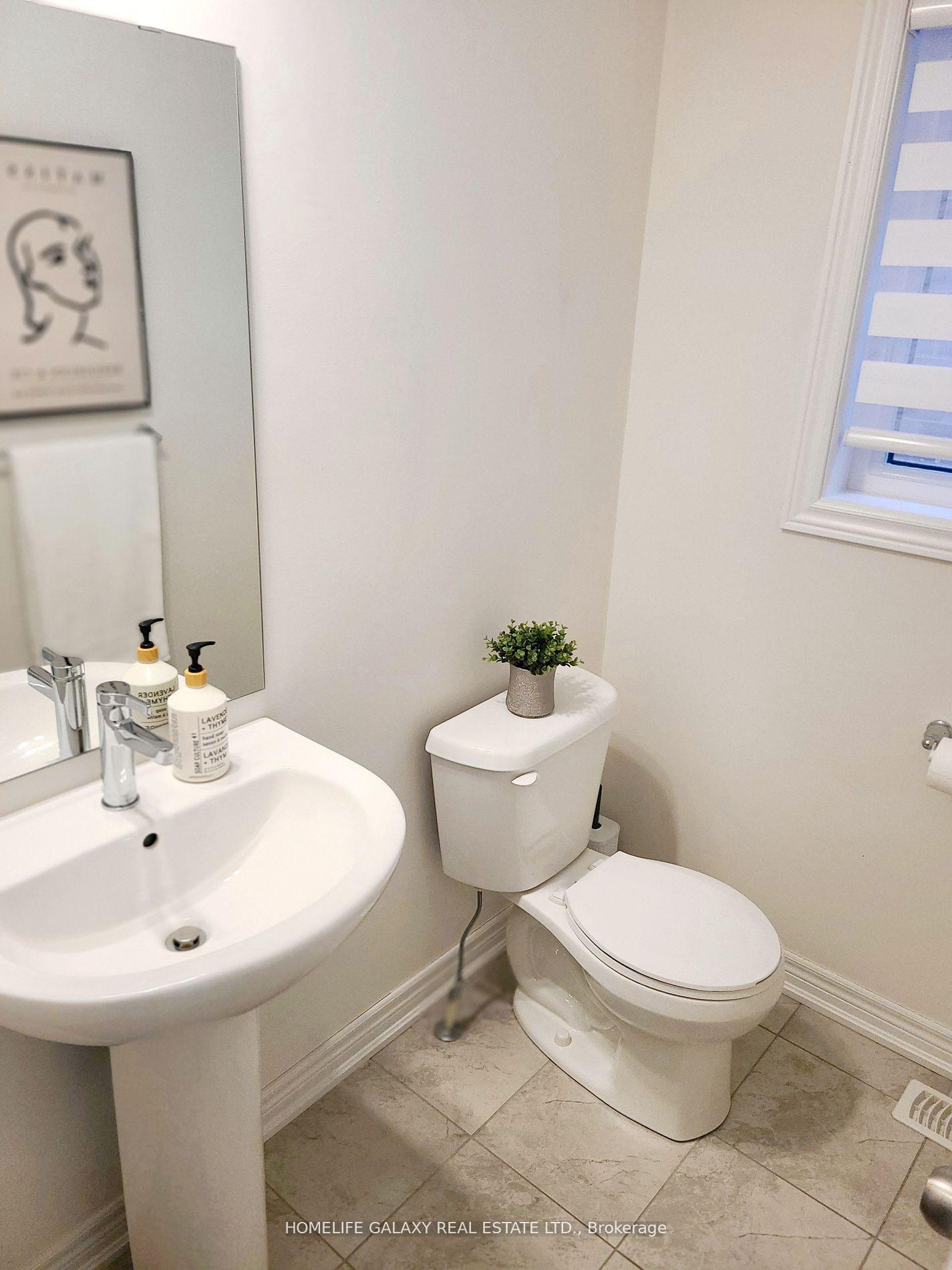 Photo 7 of 1777 Douglas Langtree Drive, Oshawa, Taunton — HOMEH