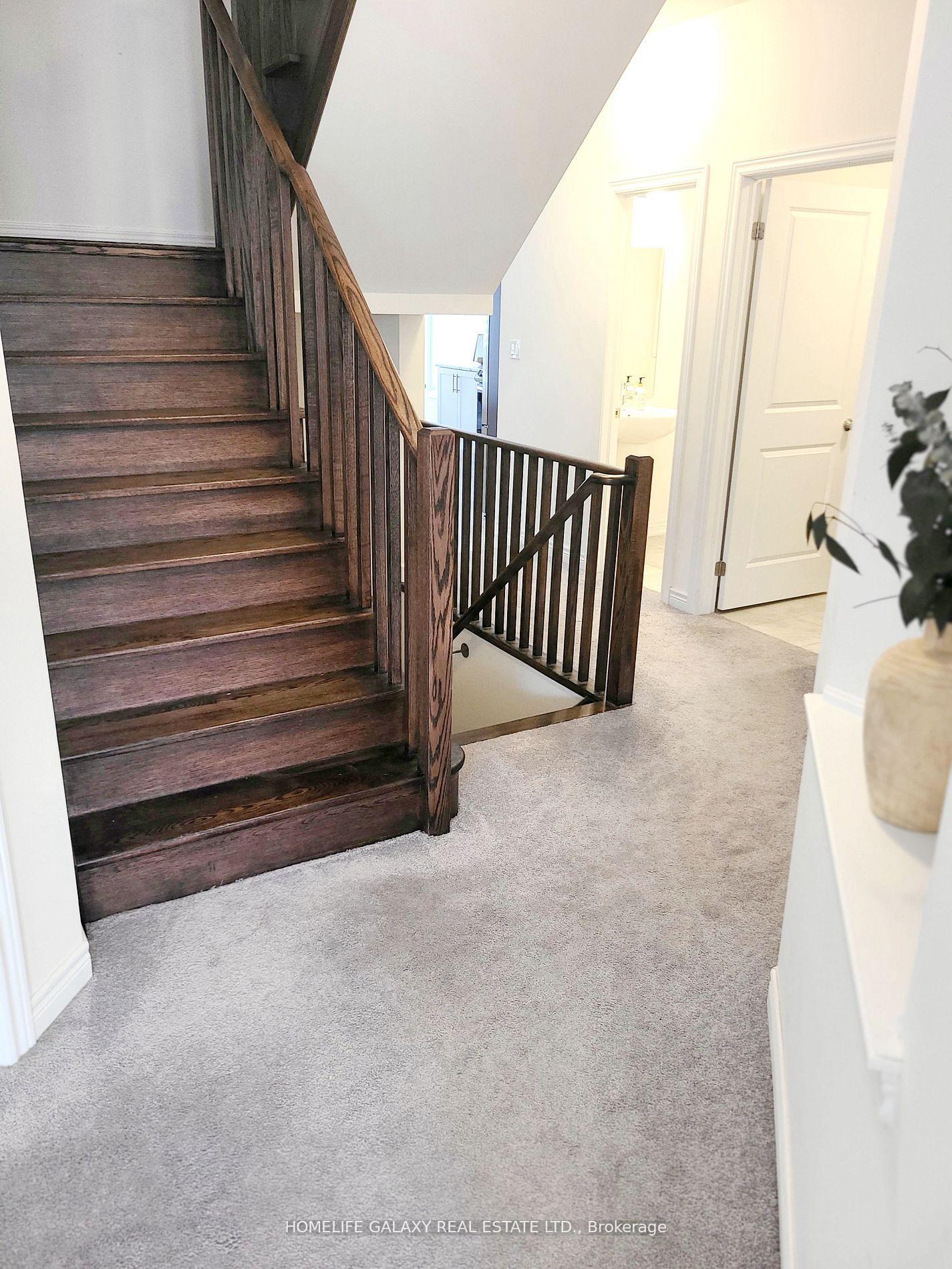Photo 8 of 1777 Douglas Langtree Drive, Oshawa, Taunton — HOMEH
