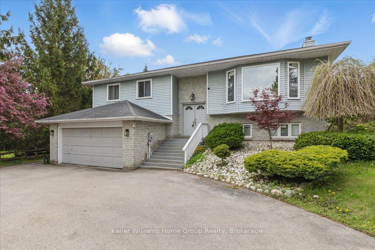 Photo 1 of 11 Brock Road S, Puslinch, Aberfoyle — HOMEH