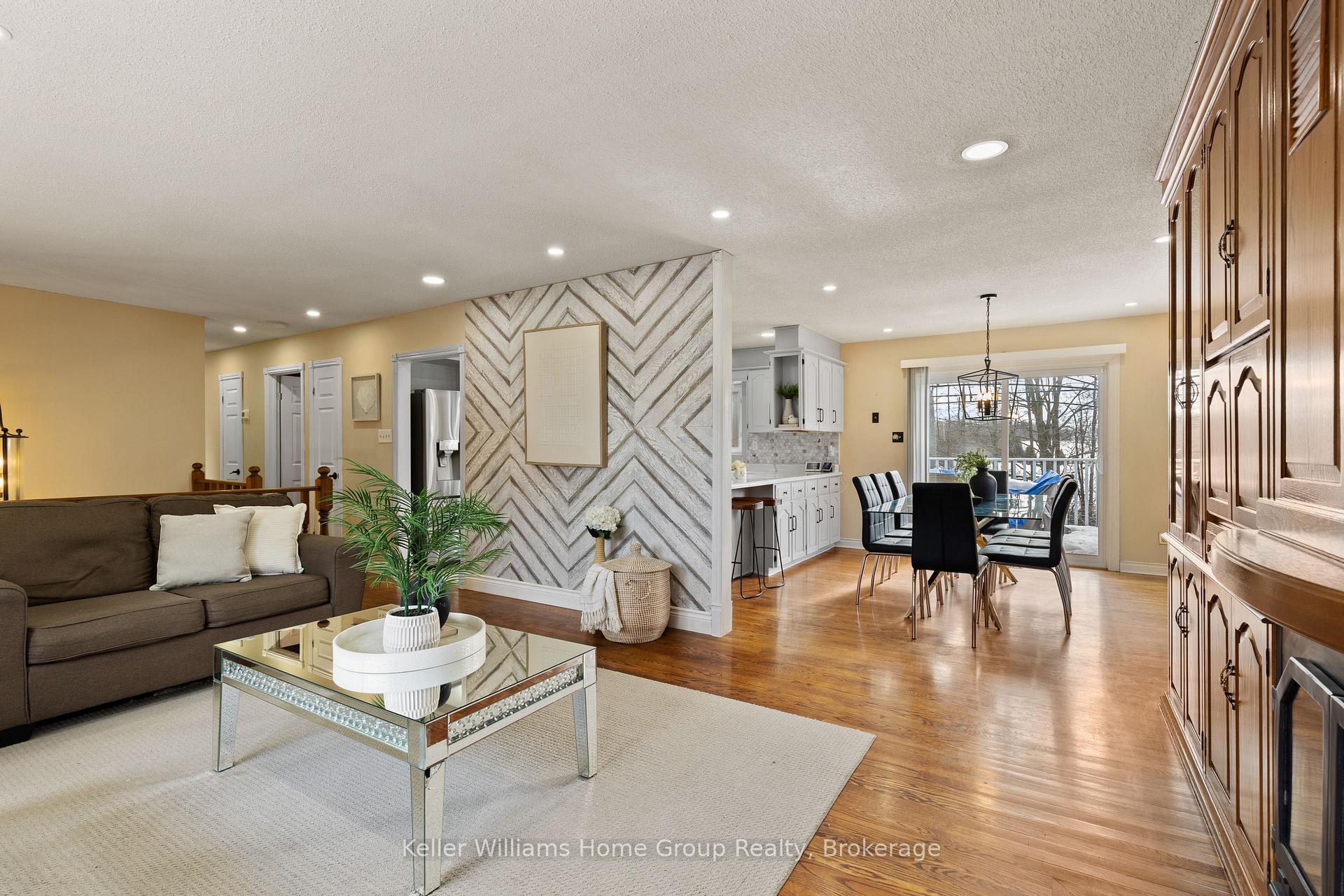 Photo 11 of 11 Brock Road S, Puslinch, Aberfoyle — HOMEH