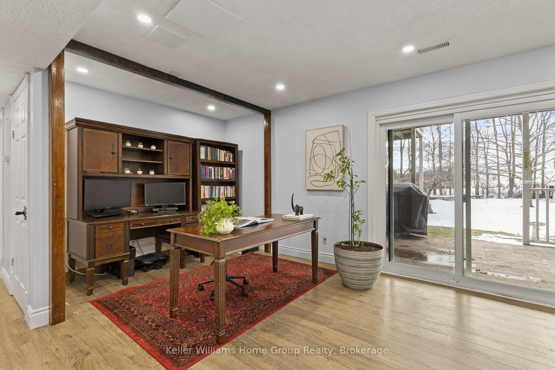 Photo 30 of 11 Brock Road S, Puslinch, Aberfoyle — HOMEH