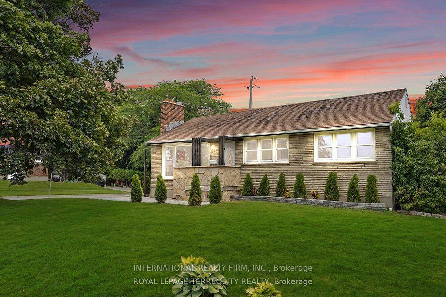 Photo 13 of 575 Stevenson Road N, Oshawa, McLaughlin — HOMEH