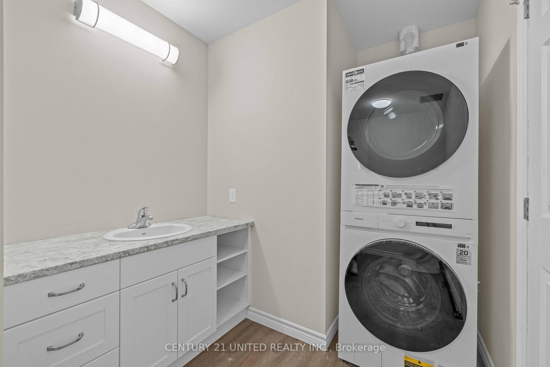 Photo 11 of Unit C306, 1545 Monaghan Road, Peterborough, Town Ward 3 — HOMEH
