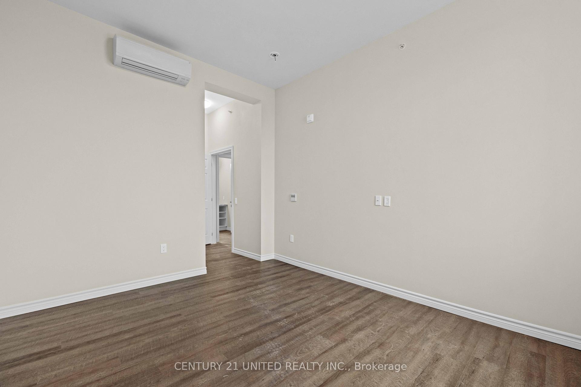 Photo 13 of Unit C306, 1545 Monaghan Road, Peterborough, Town Ward 3 — HOMEH