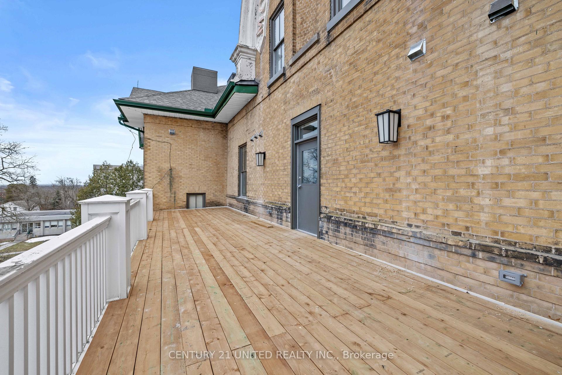 Photo 14 of Unit C306, 1545 Monaghan Road, Peterborough, Town Ward 3 — HOMEH