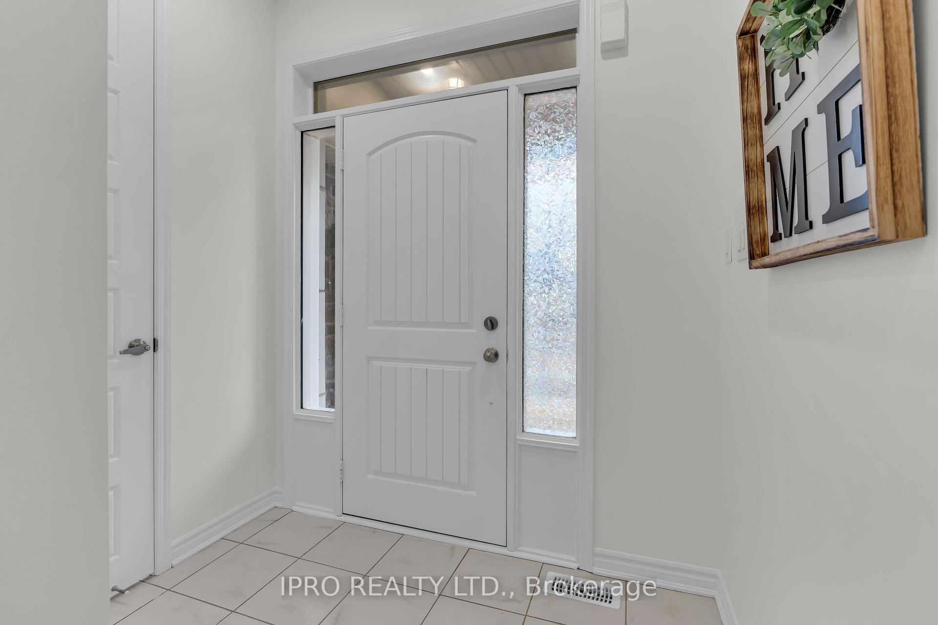 Photo 4 of 1256 Hazel Way, Milton, Cobban — HOMEH