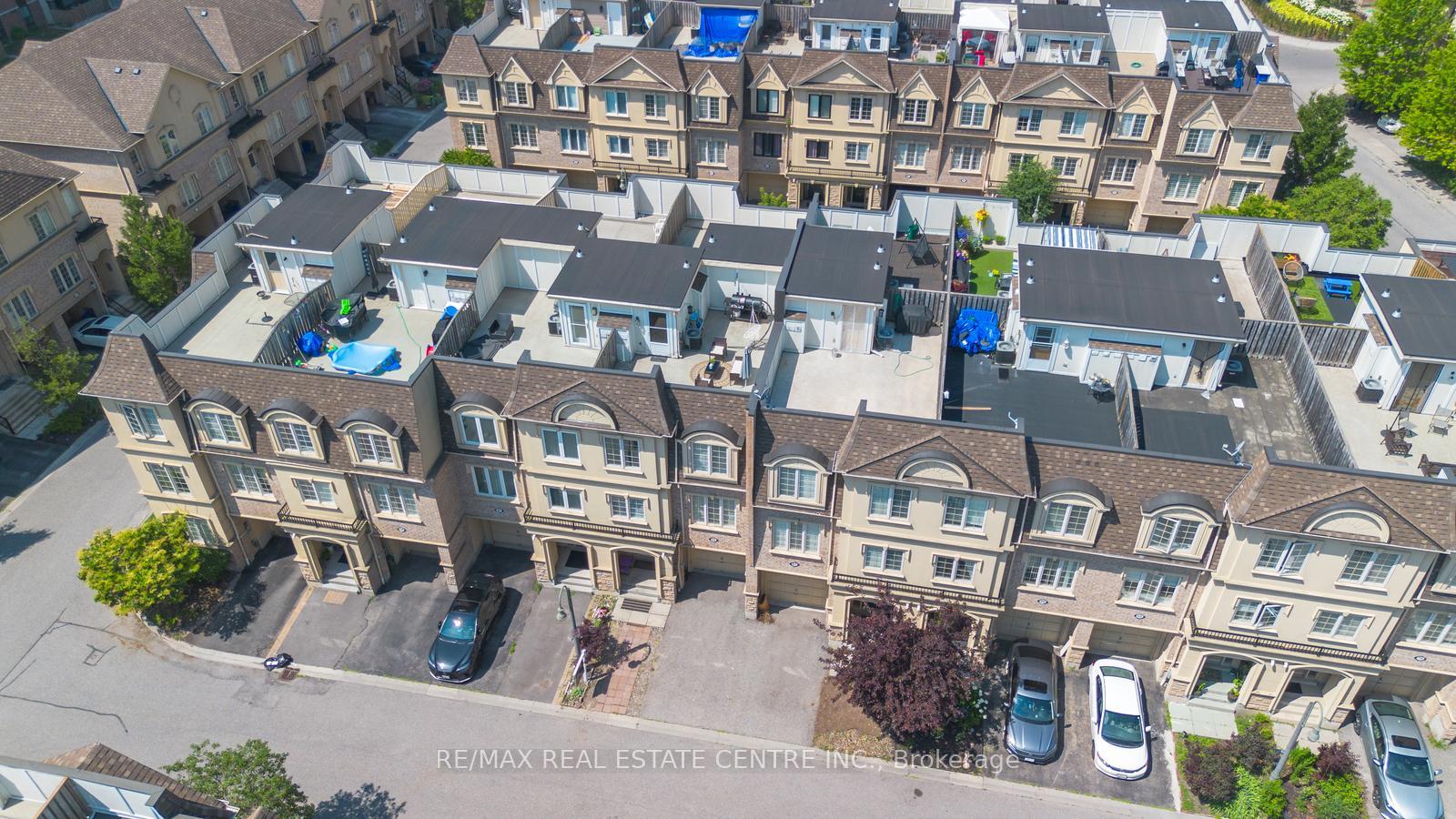 Photo 3 of Unit 66, 1250 St. Martins Drive, Pickering, Bay Ridges — HOMEH