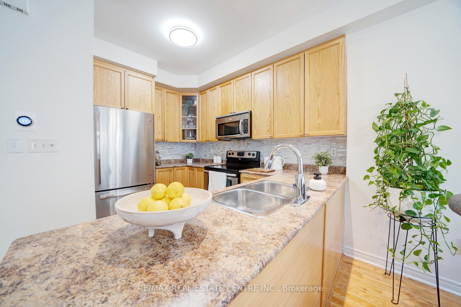 Photo 17 of Unit 66, 1250 St. Martins Drive, Pickering, Bay Ridges — HOMEH