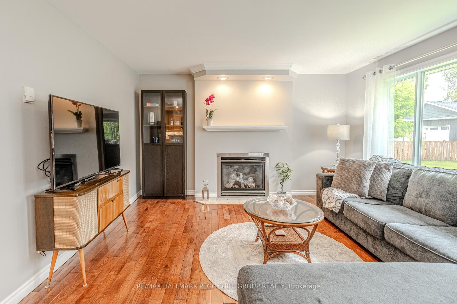 Photo 4 of 4653 Kurtis Drive, Ramara, Atherley — HOMEH