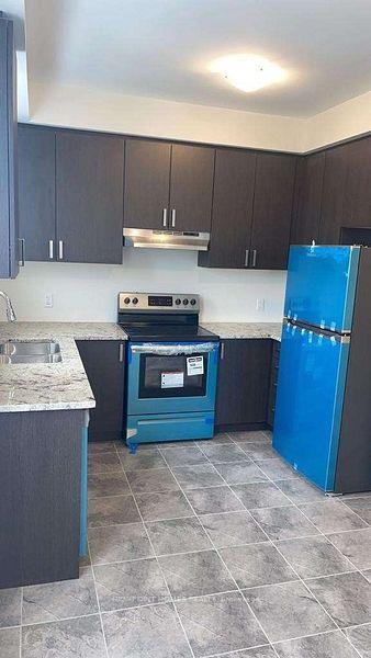 Photo 13 of 1418 Coral Springs Path, Oshawa, Taunton — HOMEH