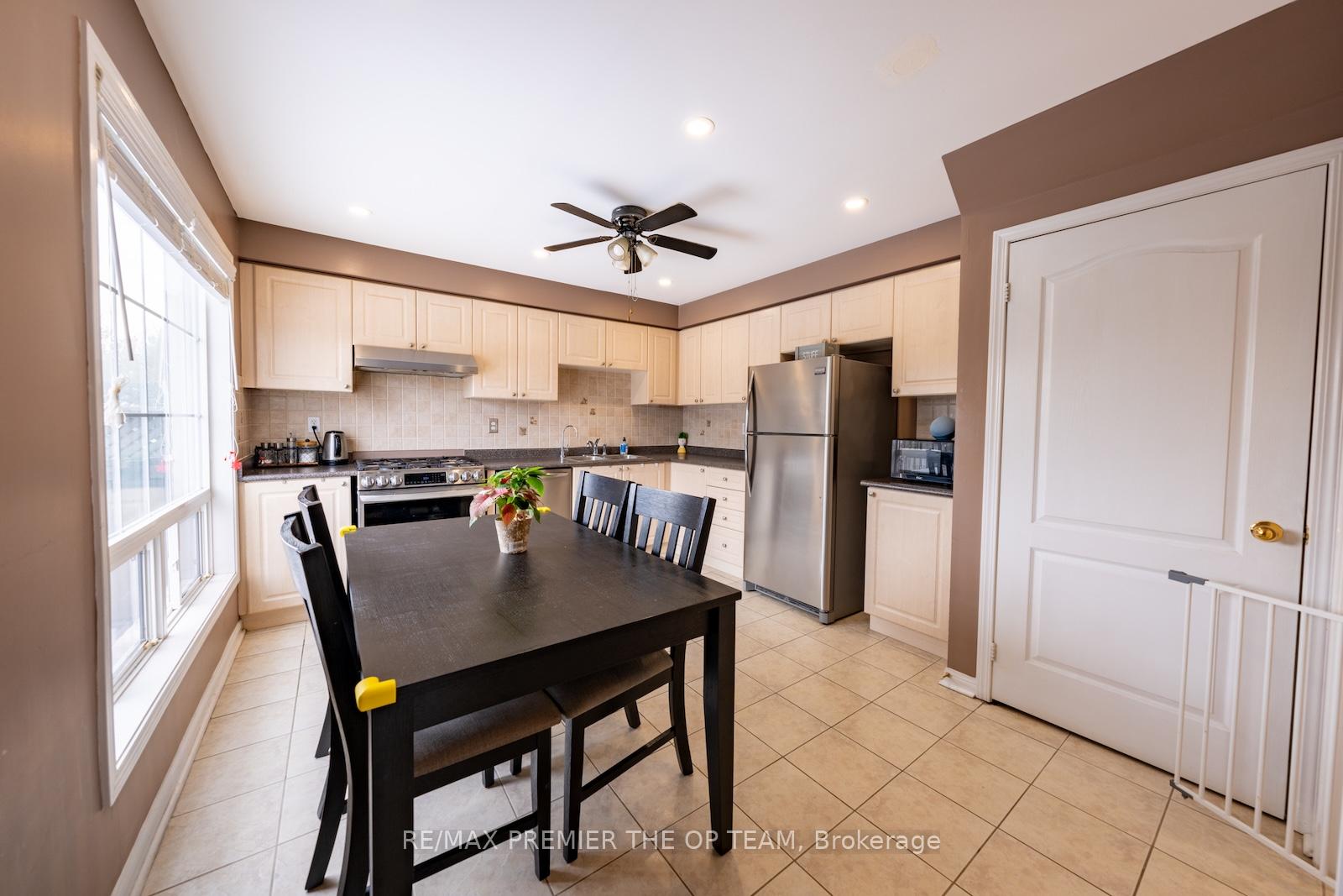 Photo 12 of 495 Collis Court, Milton, Clarke — HOMEH