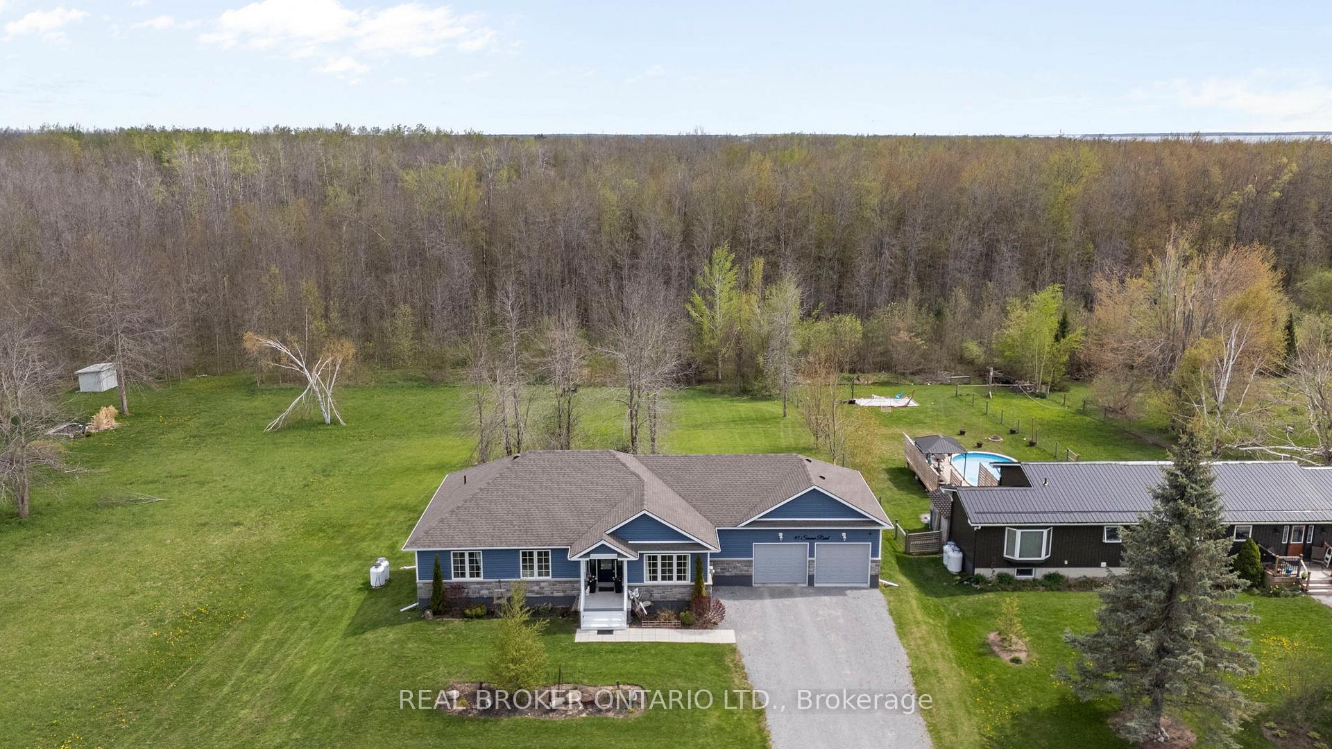 Photo 2 of 95 Simcoe Road, Ramara, Rural Ramara — HOMEH