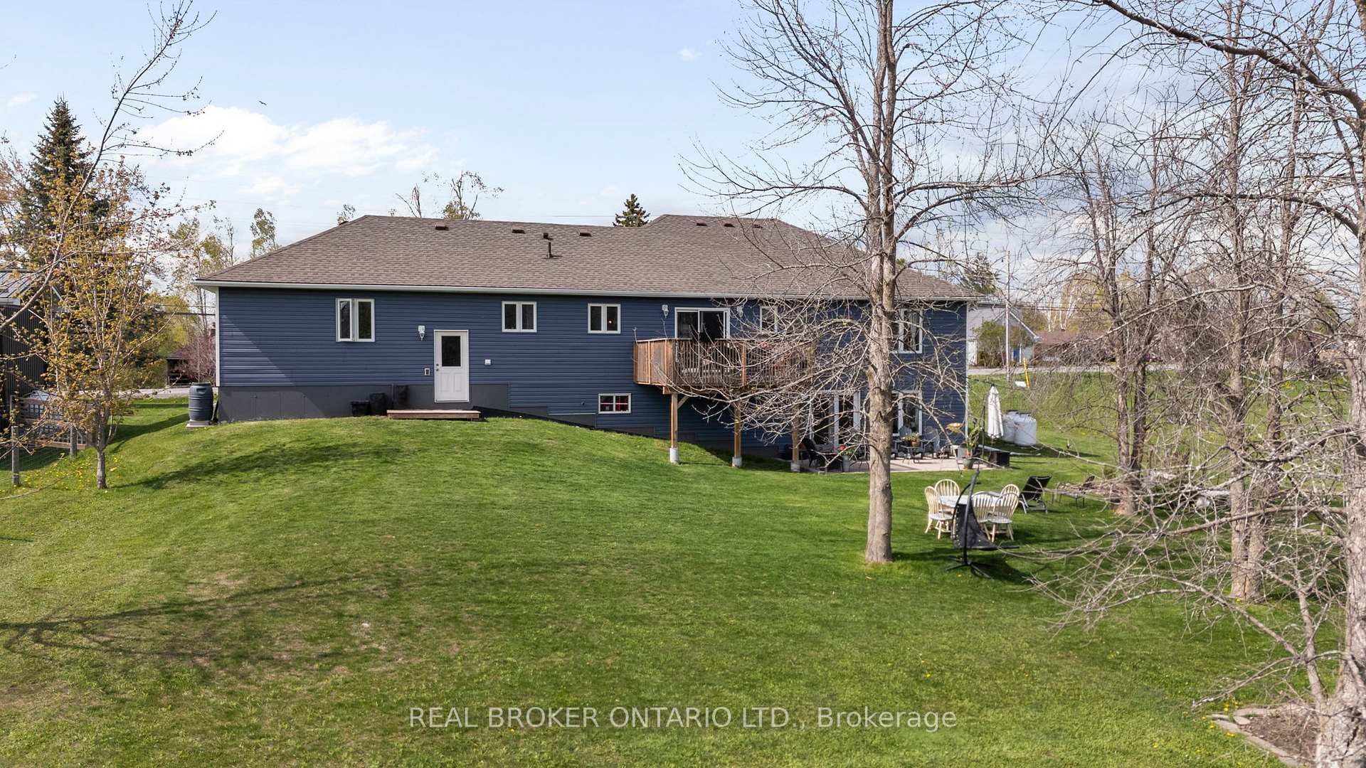 Photo 33 of 95 Simcoe Road, Ramara, Rural Ramara — HOMEH