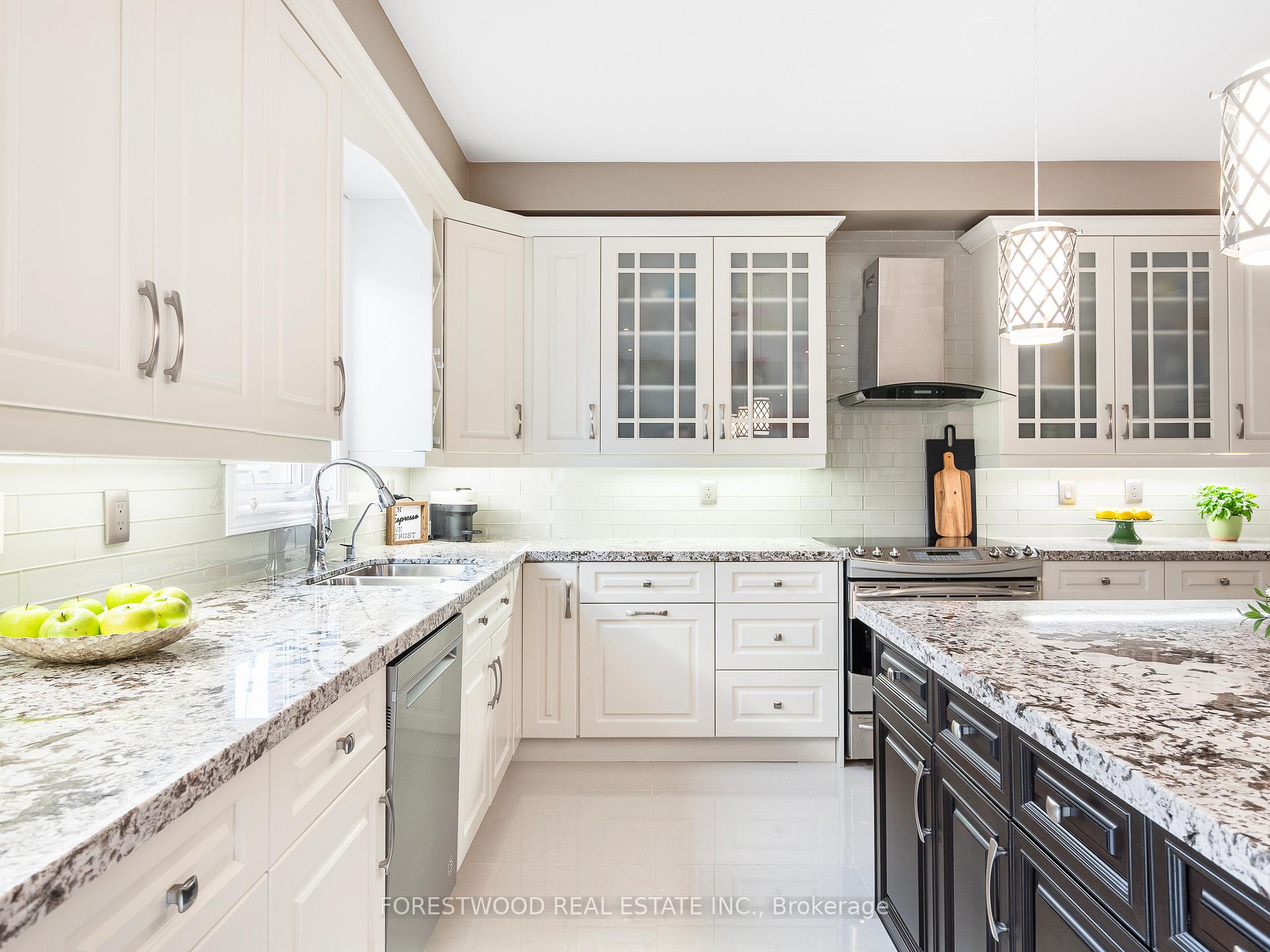 Photo 12 of 399 Pettit Trail, Milton, Clarke — HOMEH