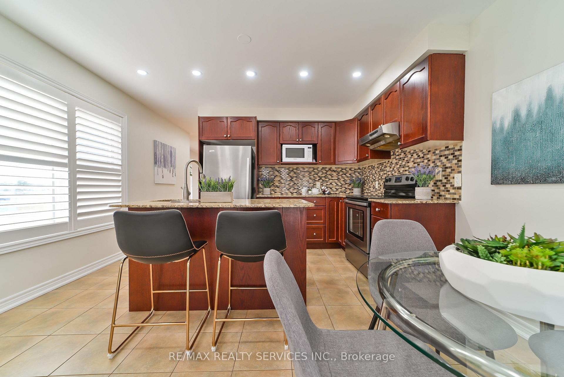 Photo 14 of 1292 Costigan Road, Milton, Clarke — HOMEH