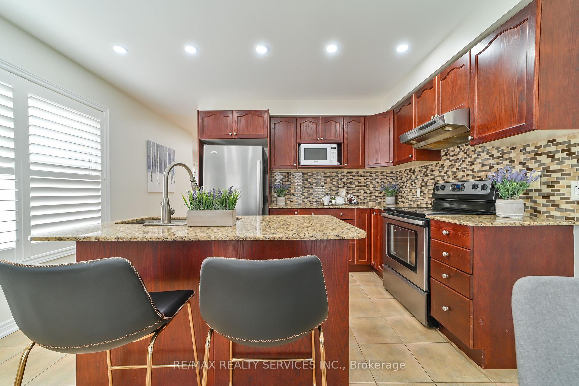Photo 15 of 1292 Costigan Road, Milton, Clarke — HOMEH
