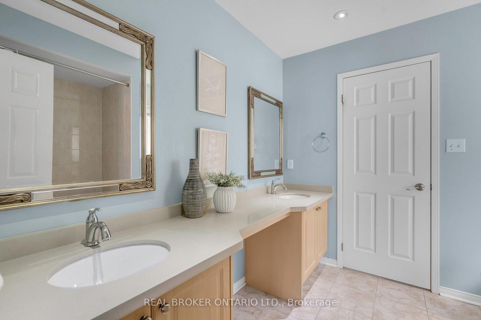 Photo 37 of 1036 Hemstreet Crescent, Milton, Clarke — HOMEH