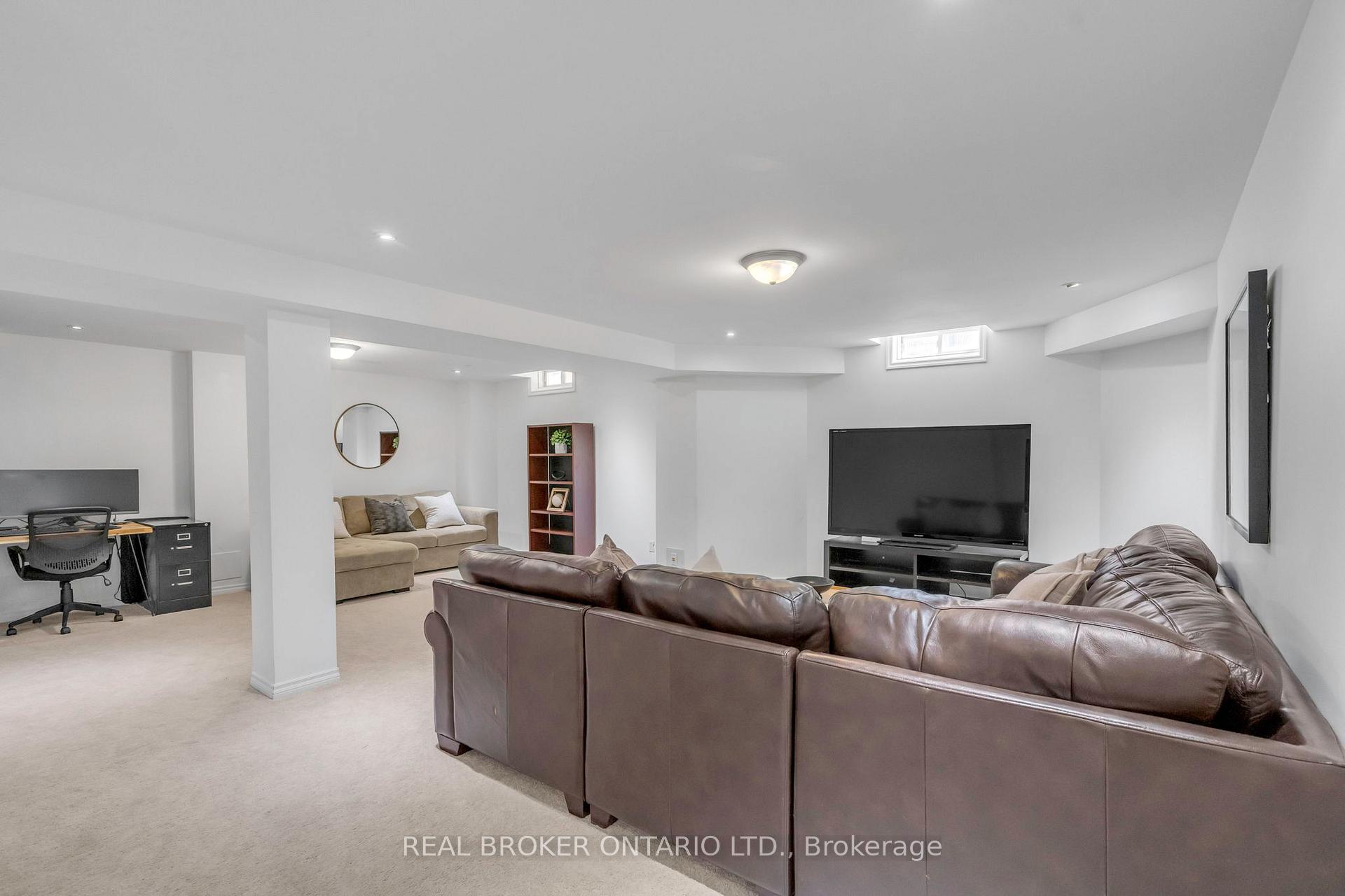 Photo 43 of 1036 Hemstreet Crescent, Milton, Clarke — HOMEH