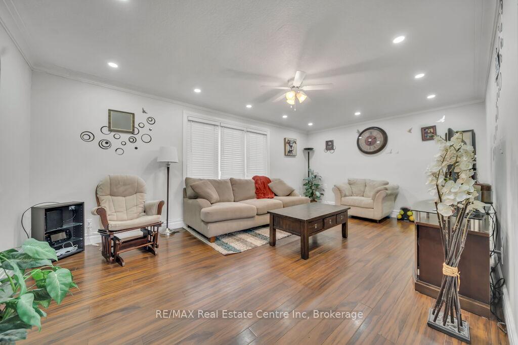 Photo 5 of 26 Brock Road N, Puslinch, Aberfoyle — HOMEH