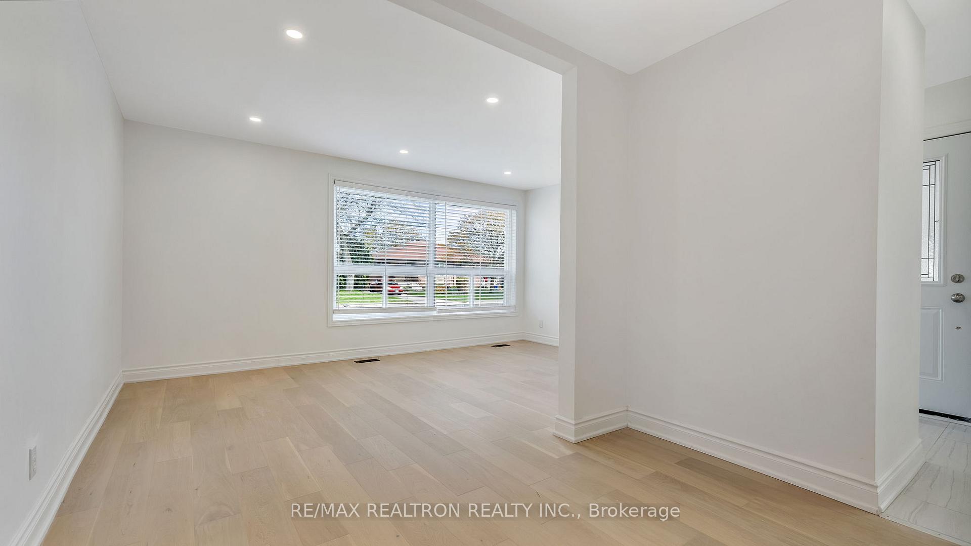 Photo 9 of Unit Main, 898 Modlin Road, Pickering, Bay Ridges — HOMEH