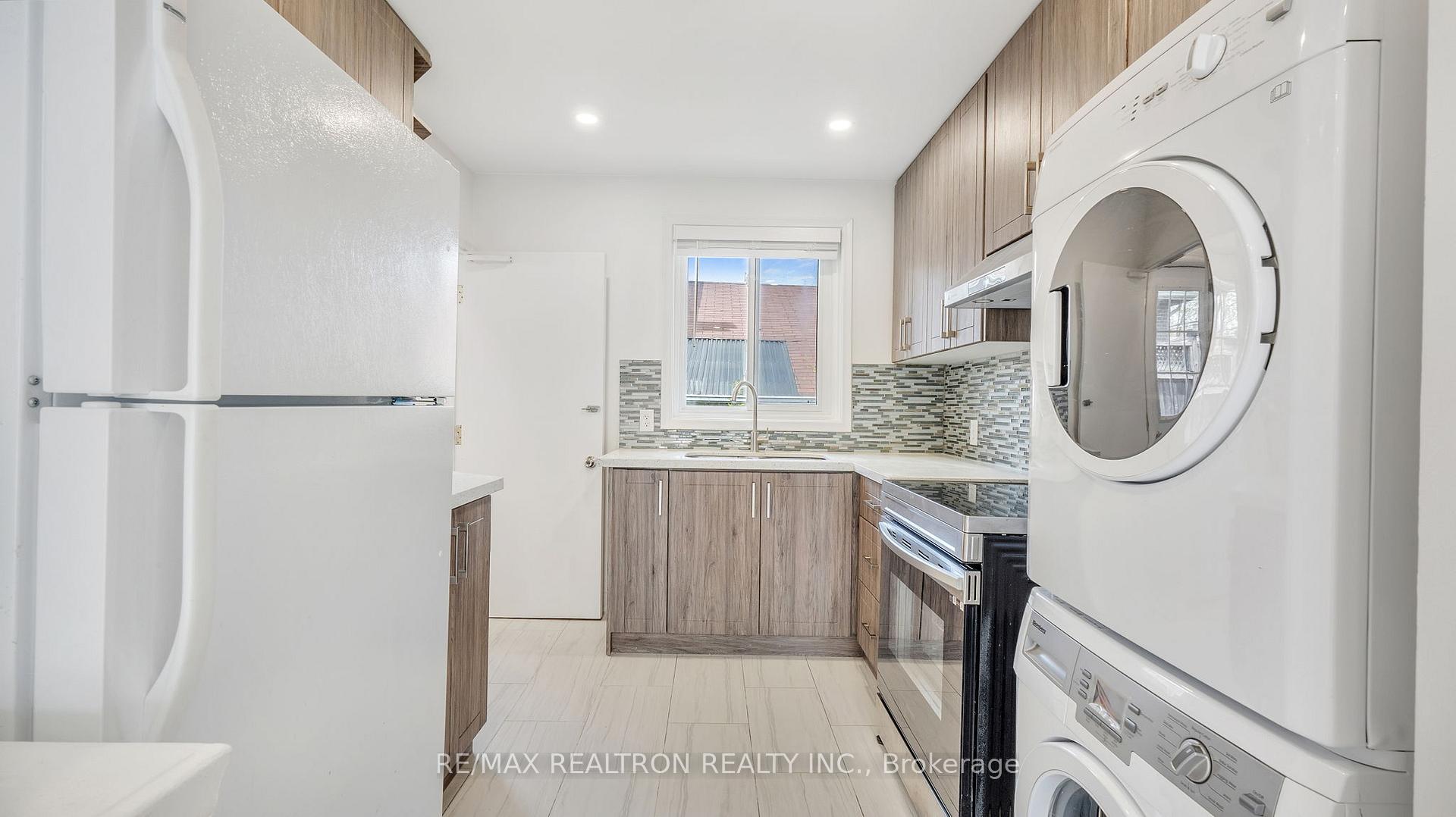 Photo 14 of Unit Main, 898 Modlin Road, Pickering, Bay Ridges — HOMEH
